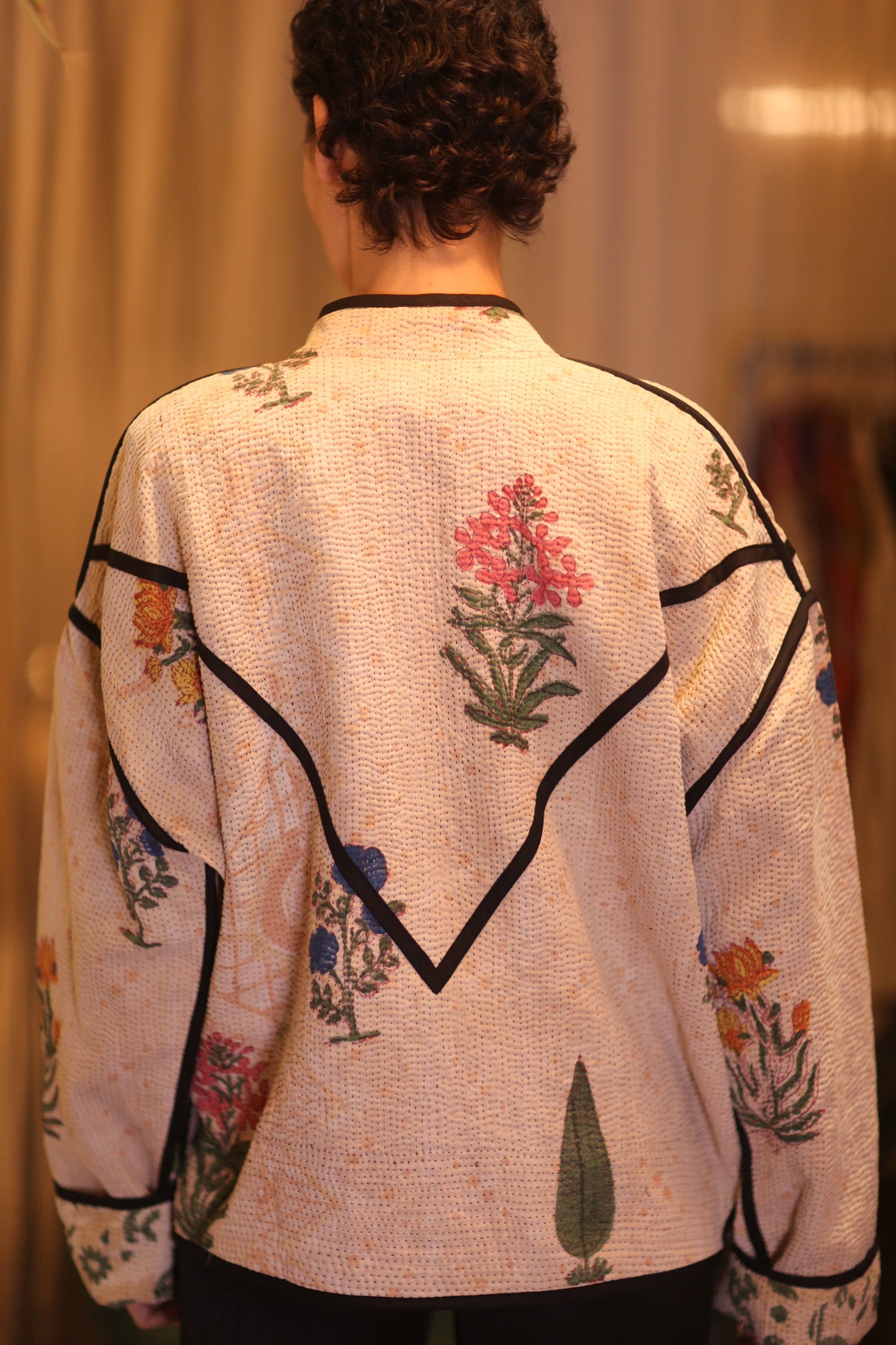 KANTHA JACKET SUEPANN