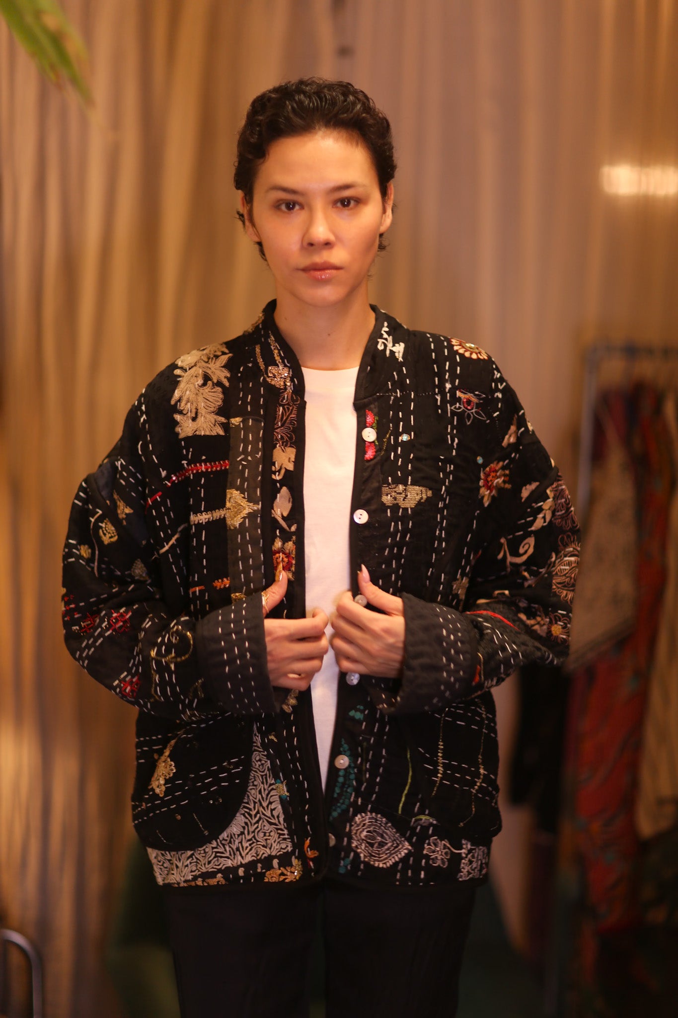 EMBROIDERED KANTHA JACKET JYPEACE