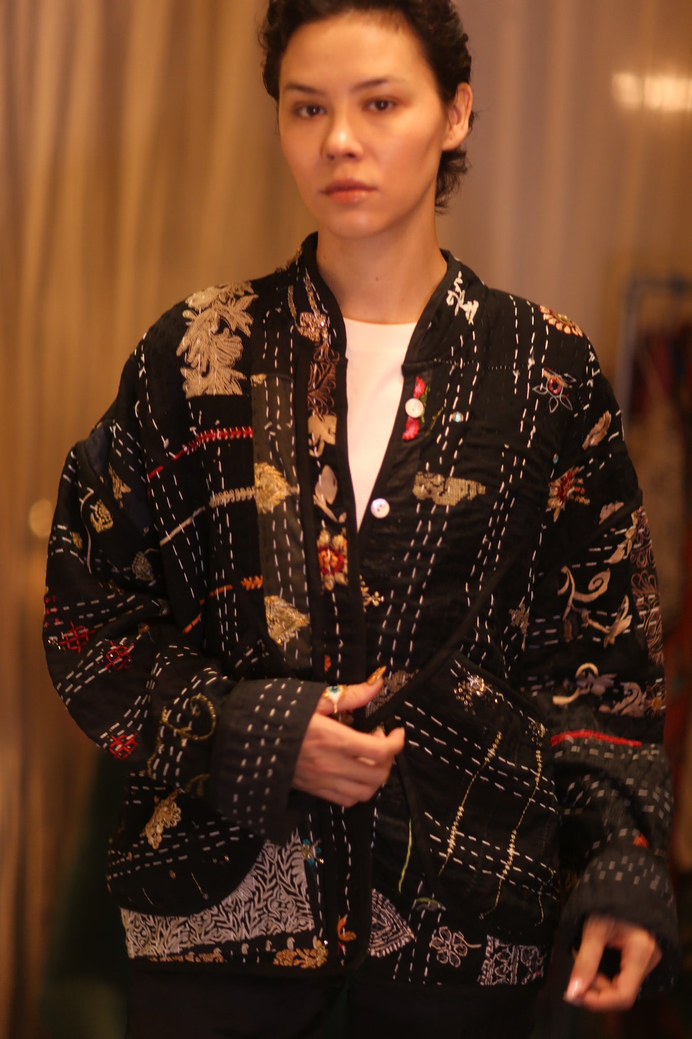 EMBROIDERED KANTHA JACKET JYPEACE
