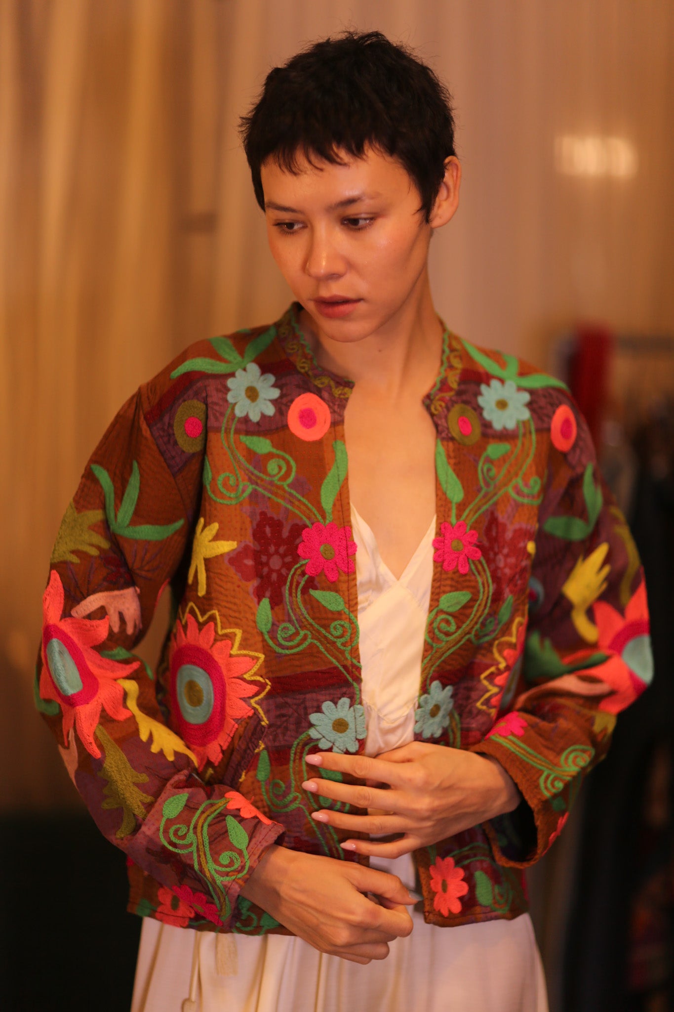 EMBROIDERED KANTHA SHORT COAT INGRID HANNWAY