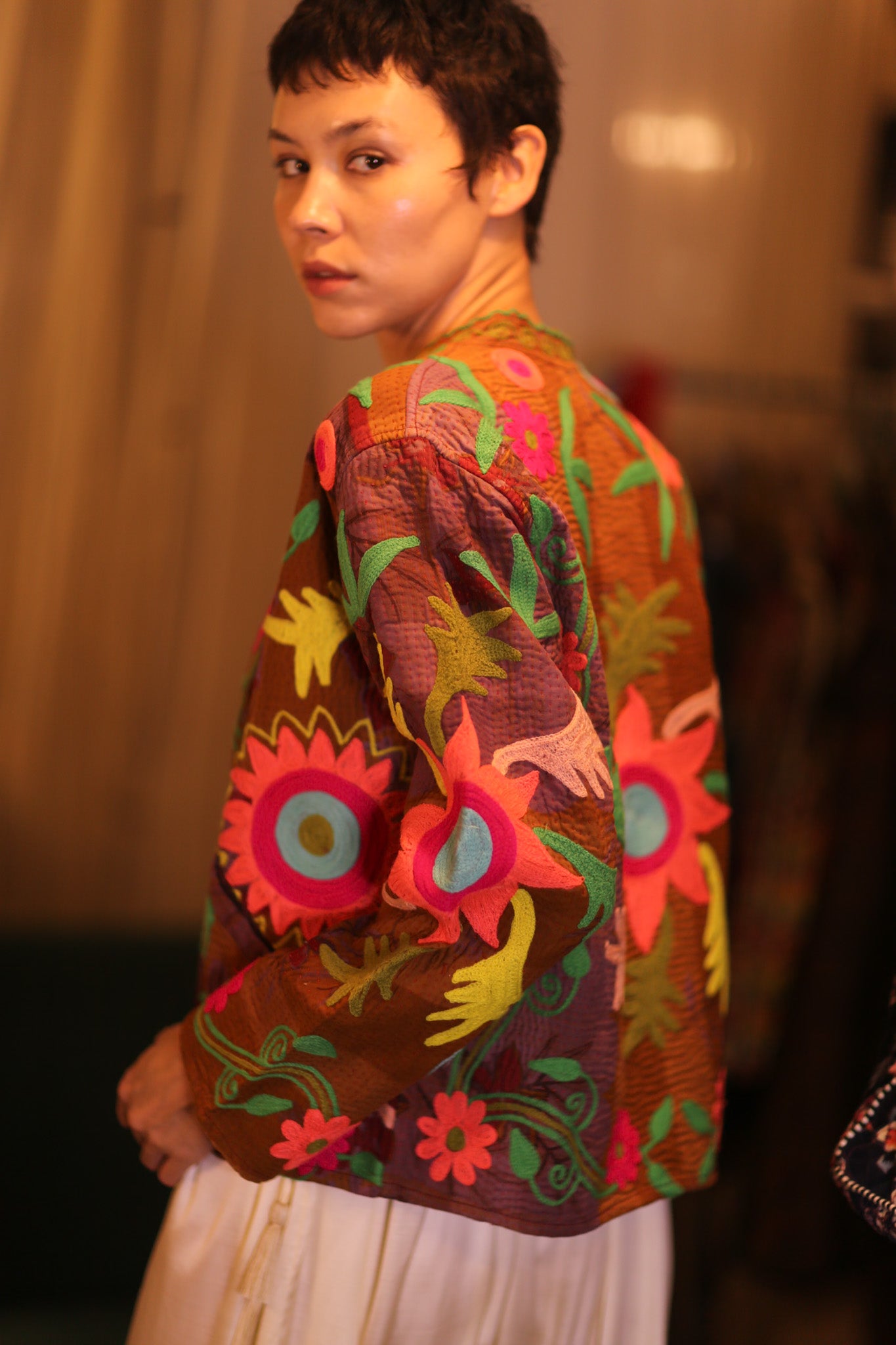 EMBROIDERED KANTHA SHORT COAT INGRID HANNWAY