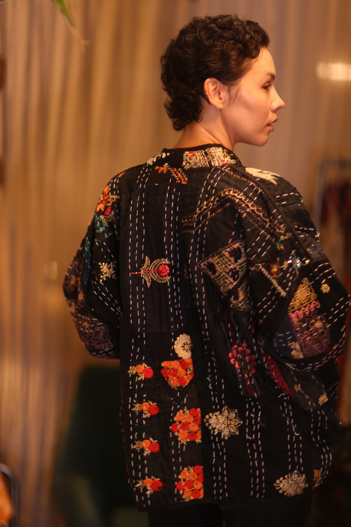 EMBROIDERED KANTHA JACKET JYPEACE