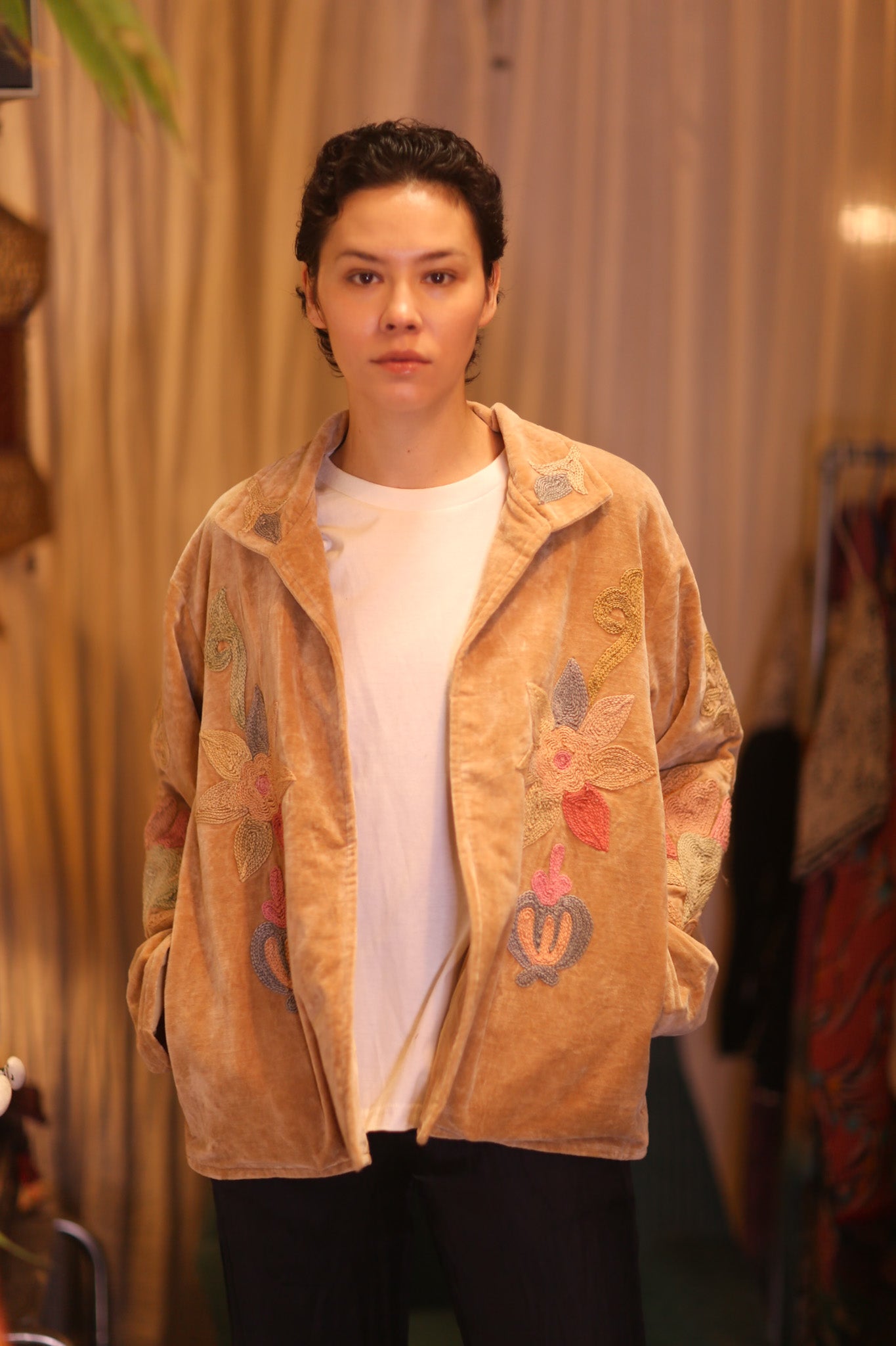 EMBROIDERED VELVET COAT CHAO