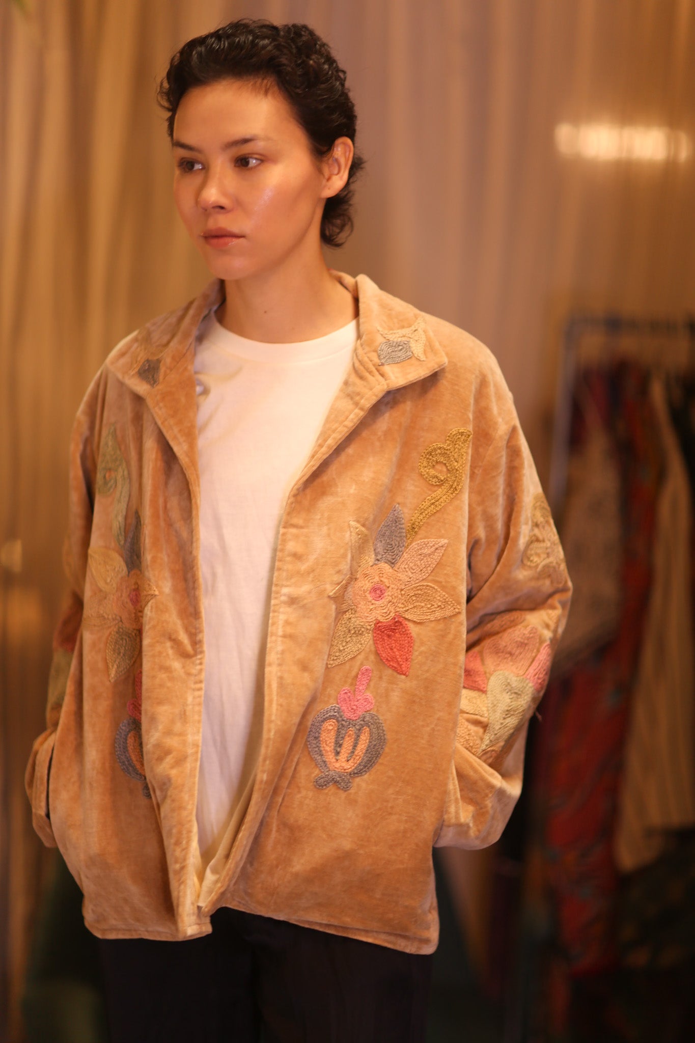 EMBROIDERED VELVET COAT CHAO