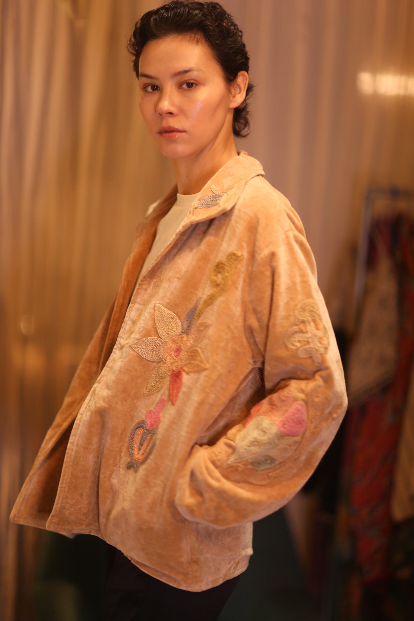 EMBROIDERED VELVET COAT CHAO