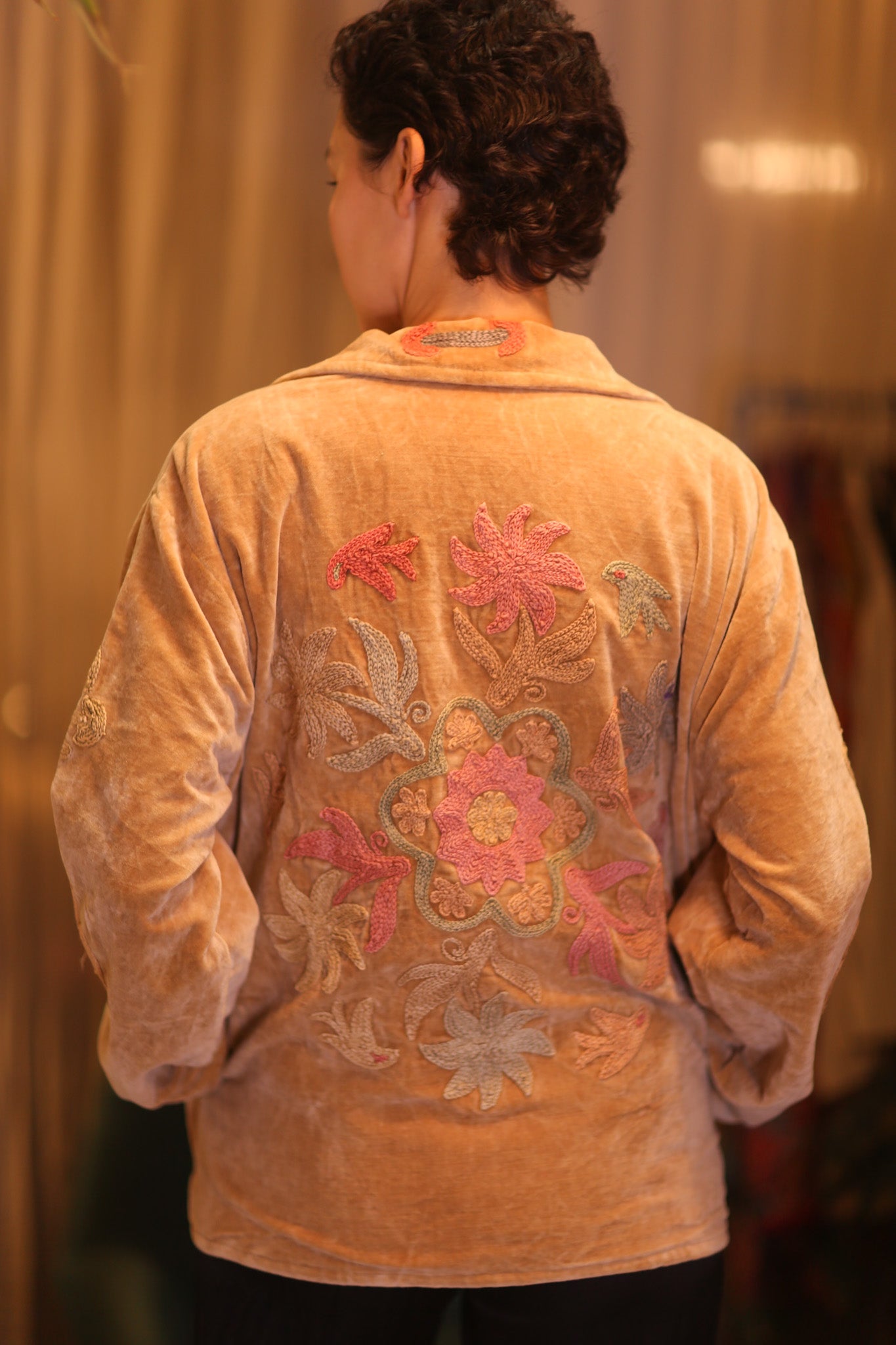 EMBROIDERED VELVET COAT CHAO