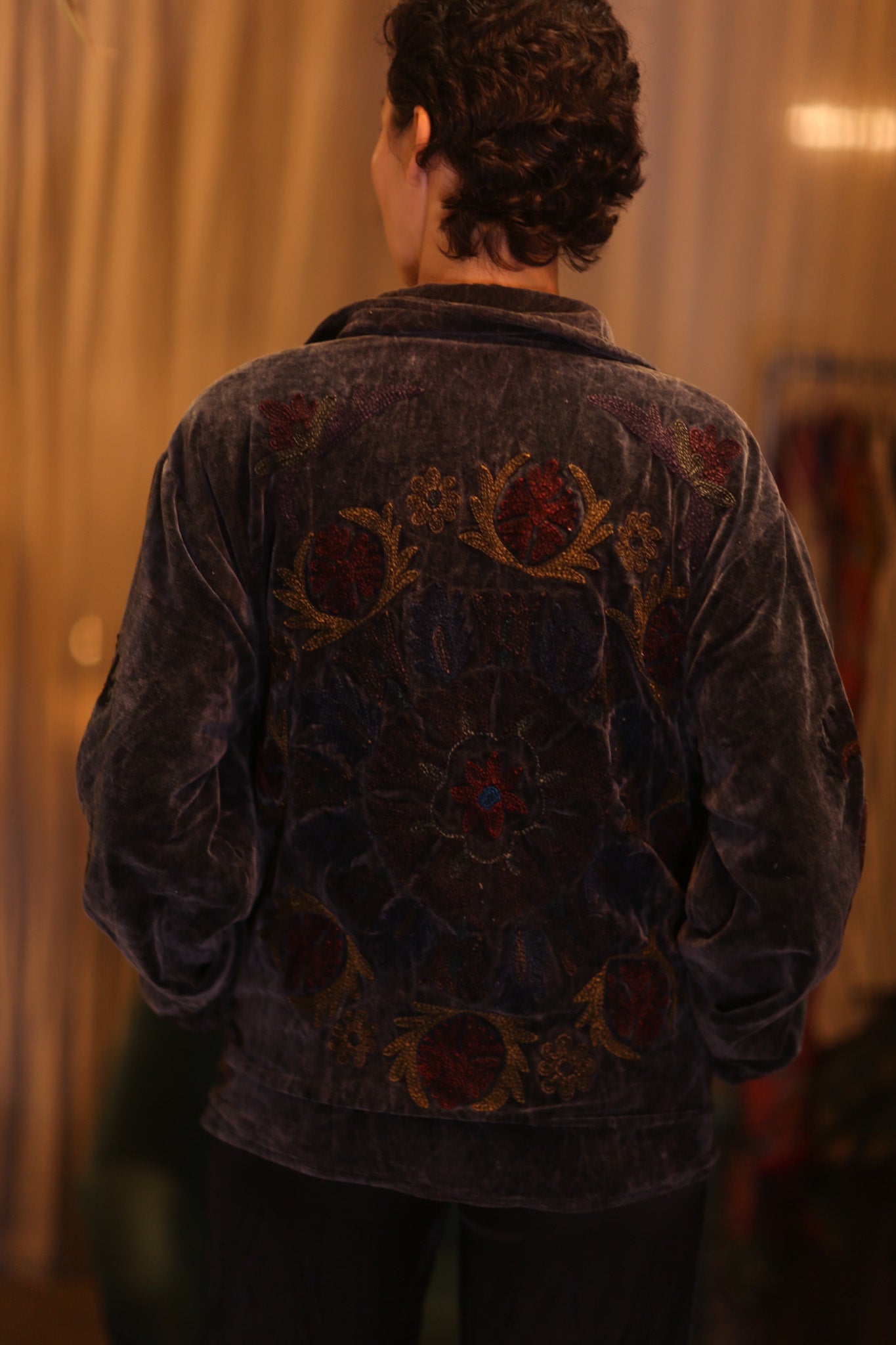 EMBROIDERED VELVET COAT JESSI