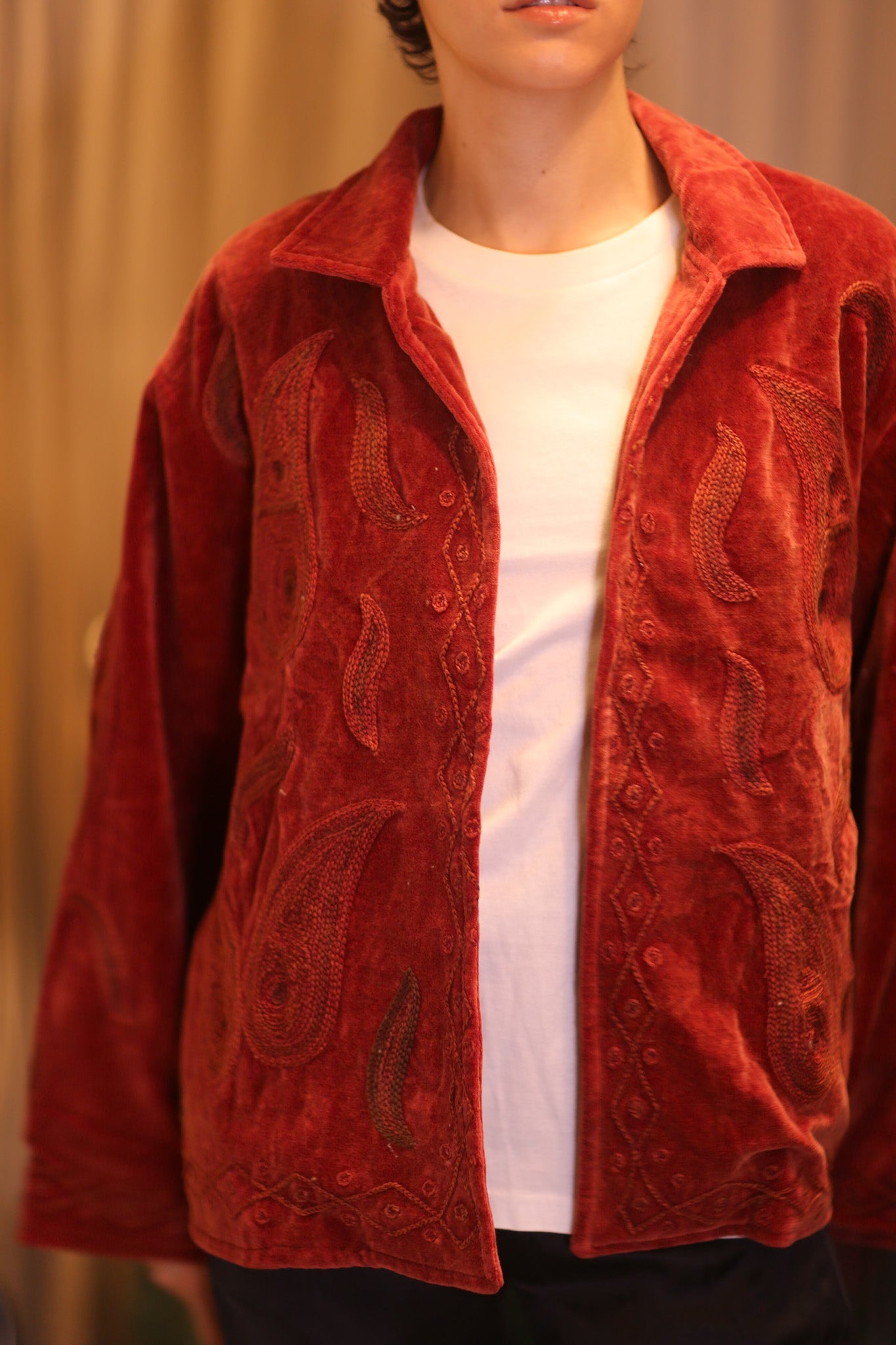 EMBROIDERED VELVET COAT HIRAI