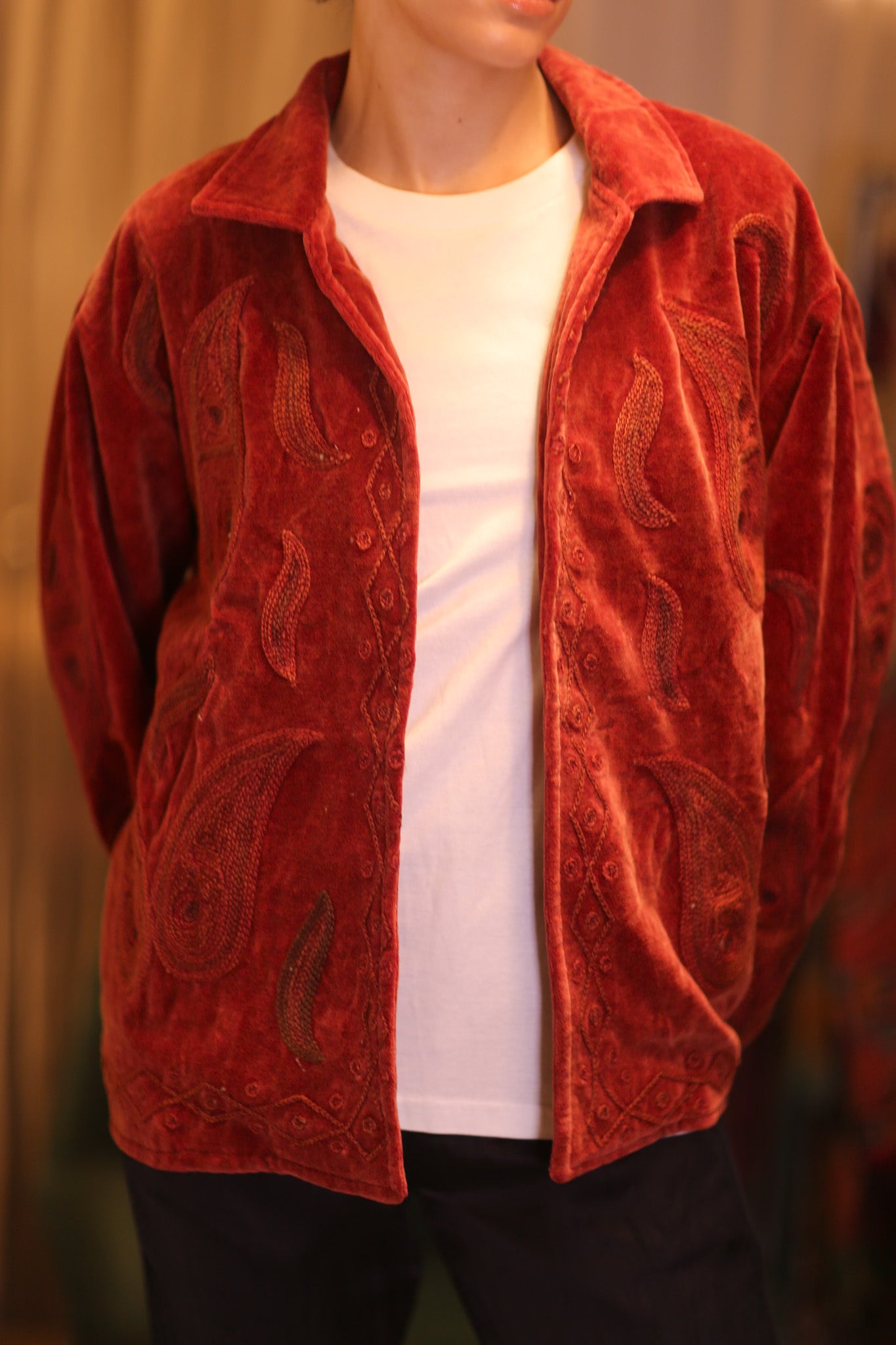 EMBROIDERED VELVET COAT HIRAI