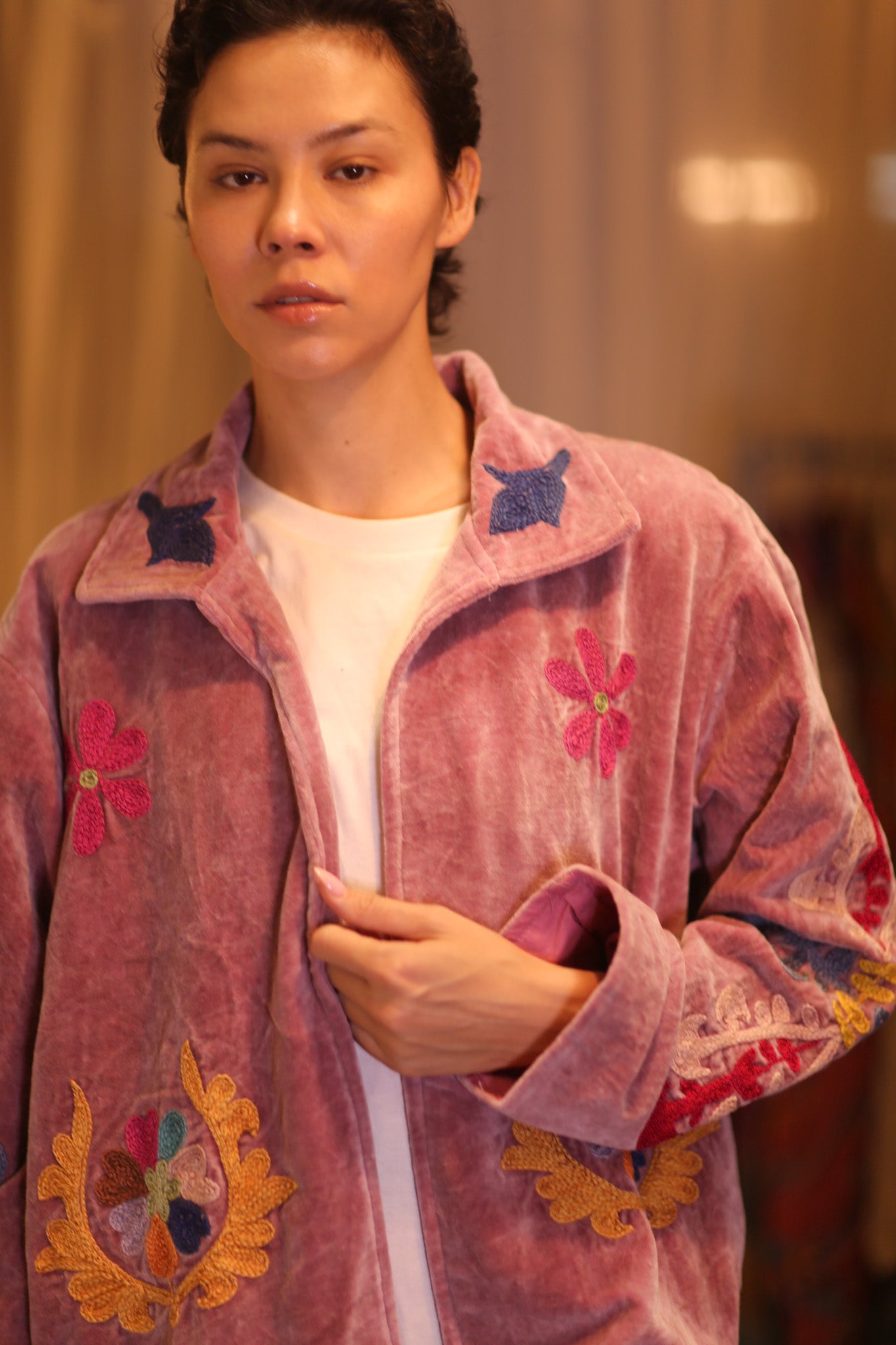 EMBROIDERED VELVET COAT YEON