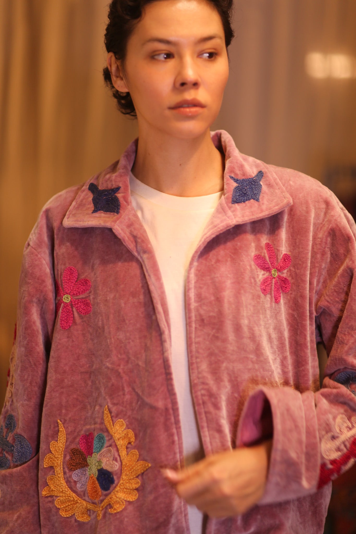 EMBROIDERED VELVET COAT YEON