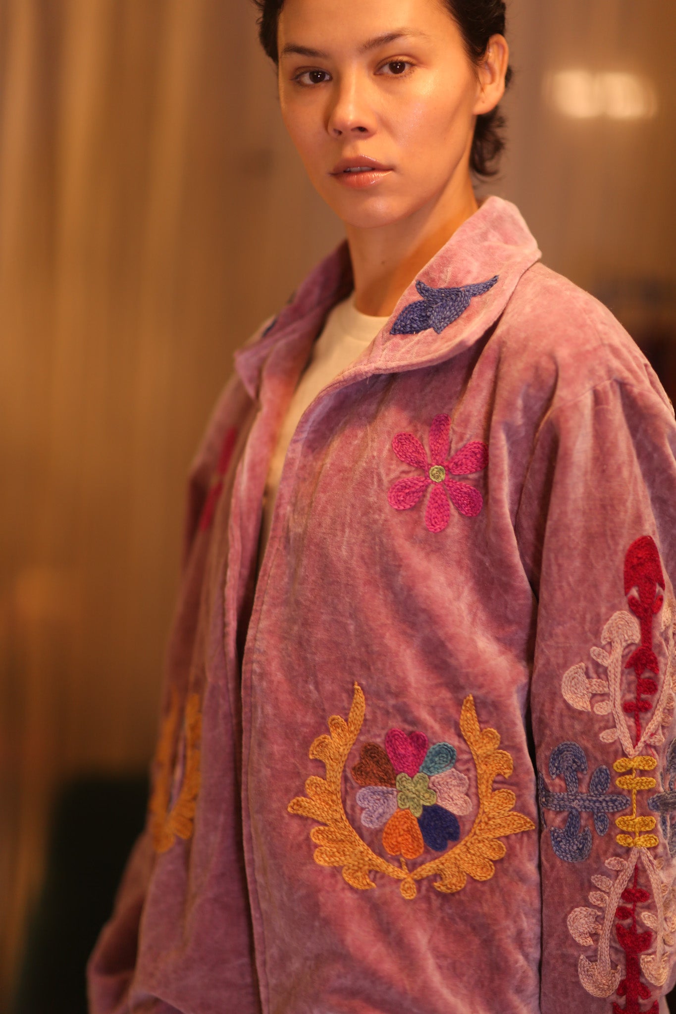 EMBROIDERED VELVET COAT YEON
