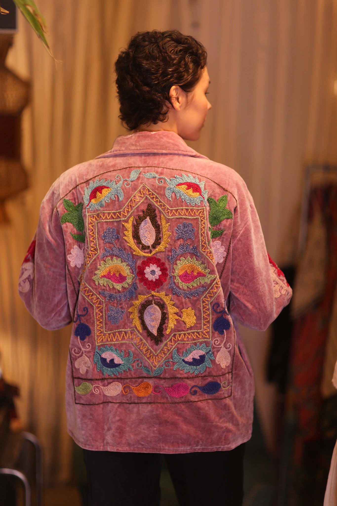 EMBROIDERED VELVET COAT YEON