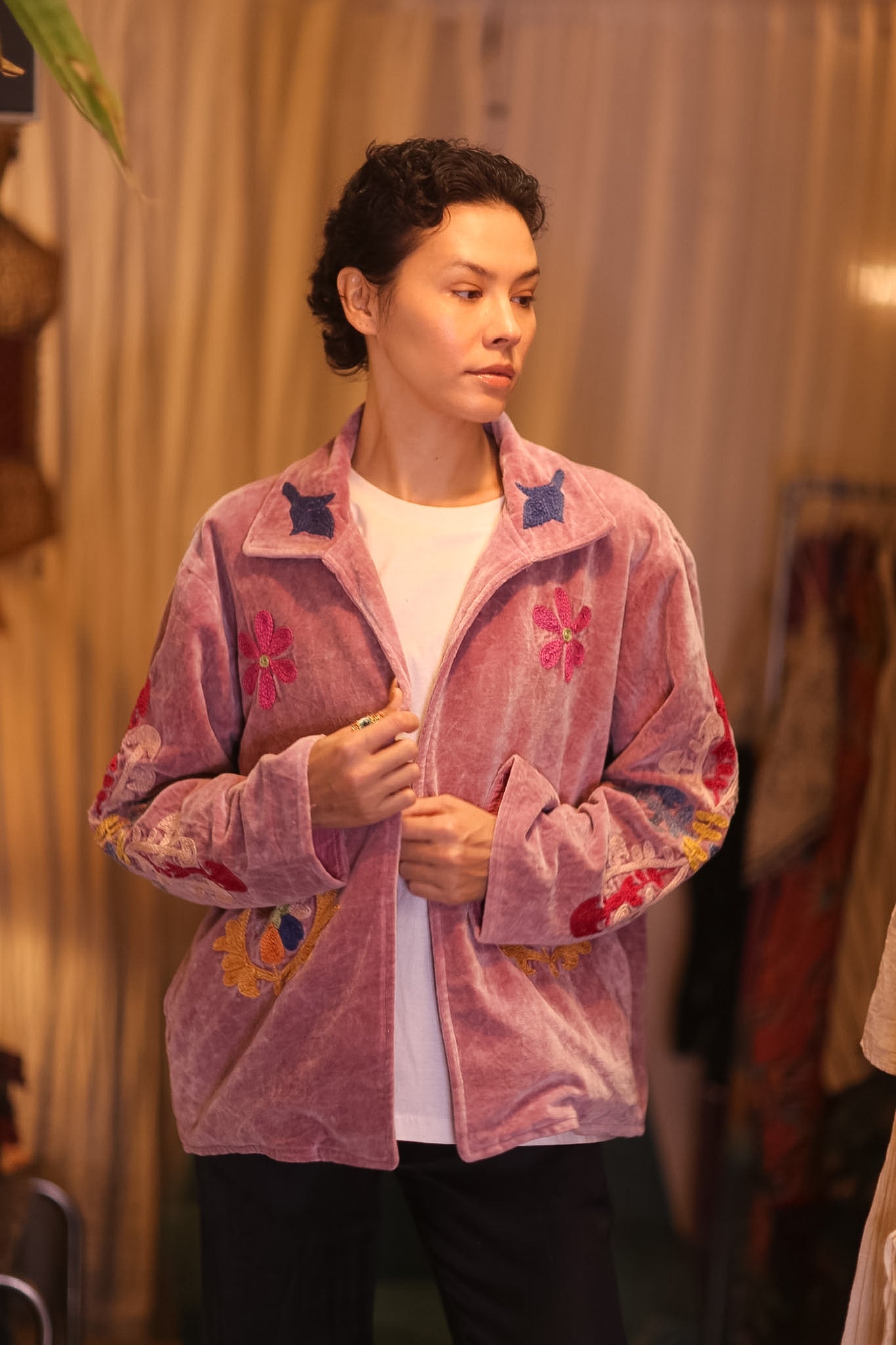 EMBROIDERED VELVET COAT YEON