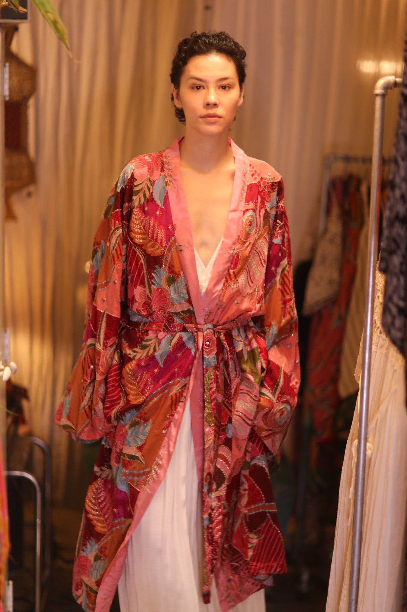 EMBROIDERED SILK WINGS KIMONO WITH BELT BAGAN