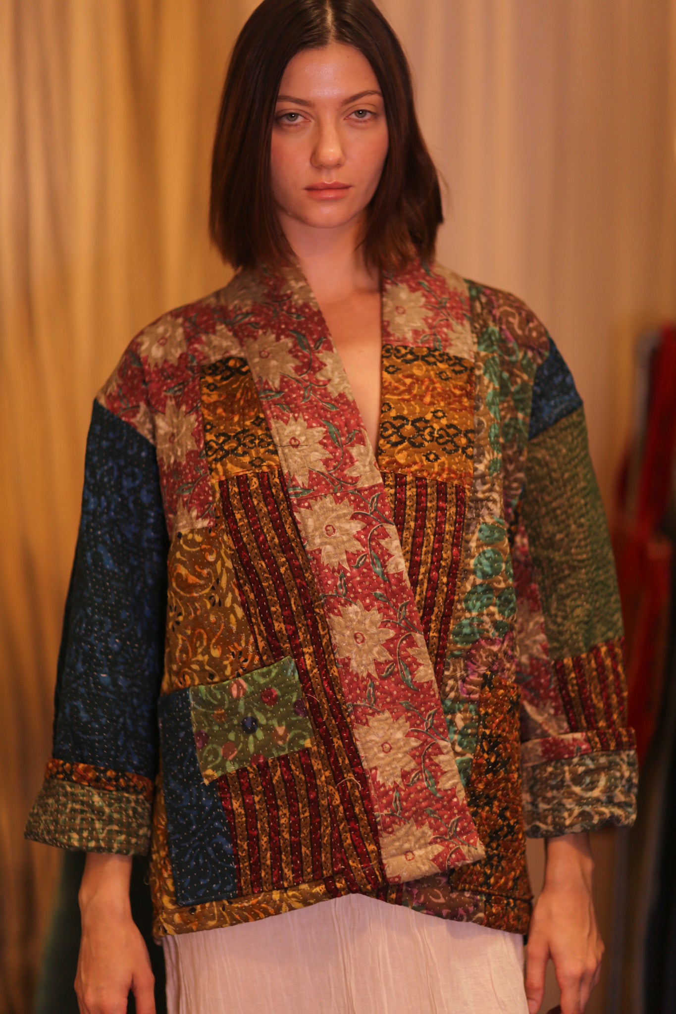 PATCHWORK PATTERN KANTHA SHORT KIMONO SAUNGOU