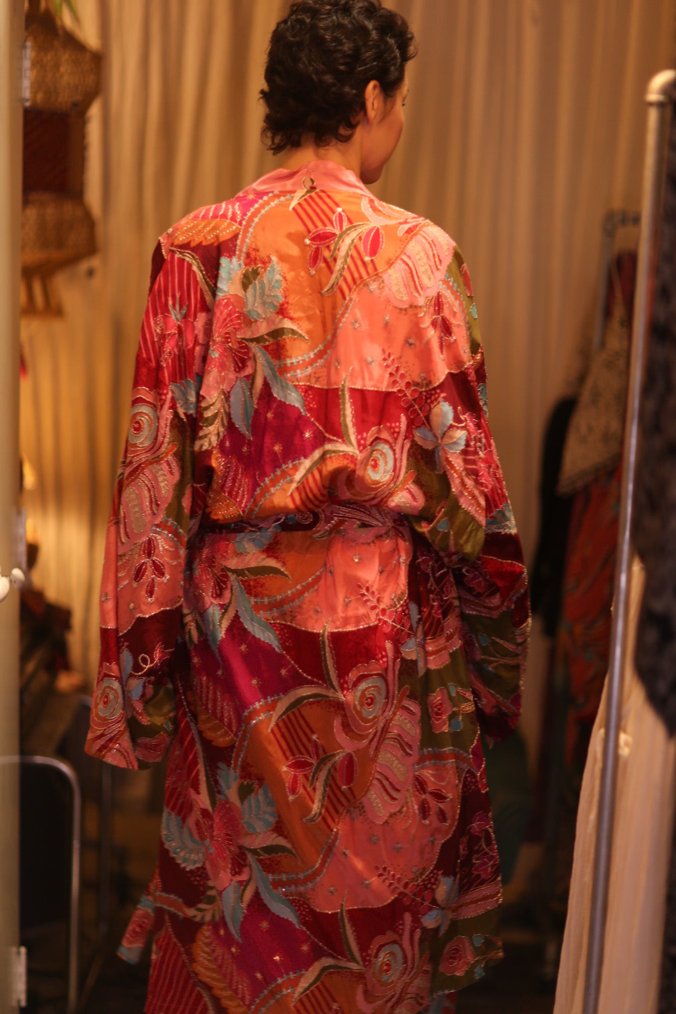 EMBROIDERED SILK WINGS KIMONO WITH BELT BAGAN