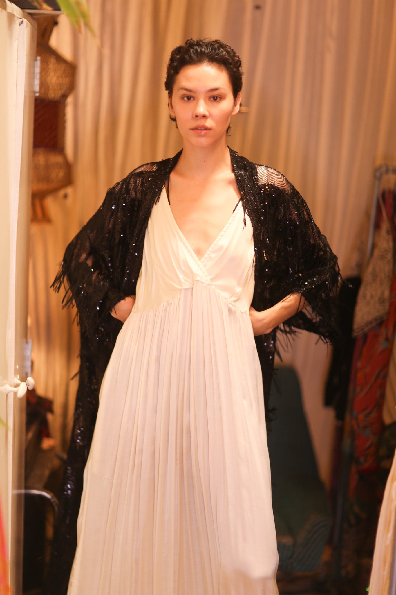 EMBROIDERED LONG FRINGE KIMONO MAHYUYA