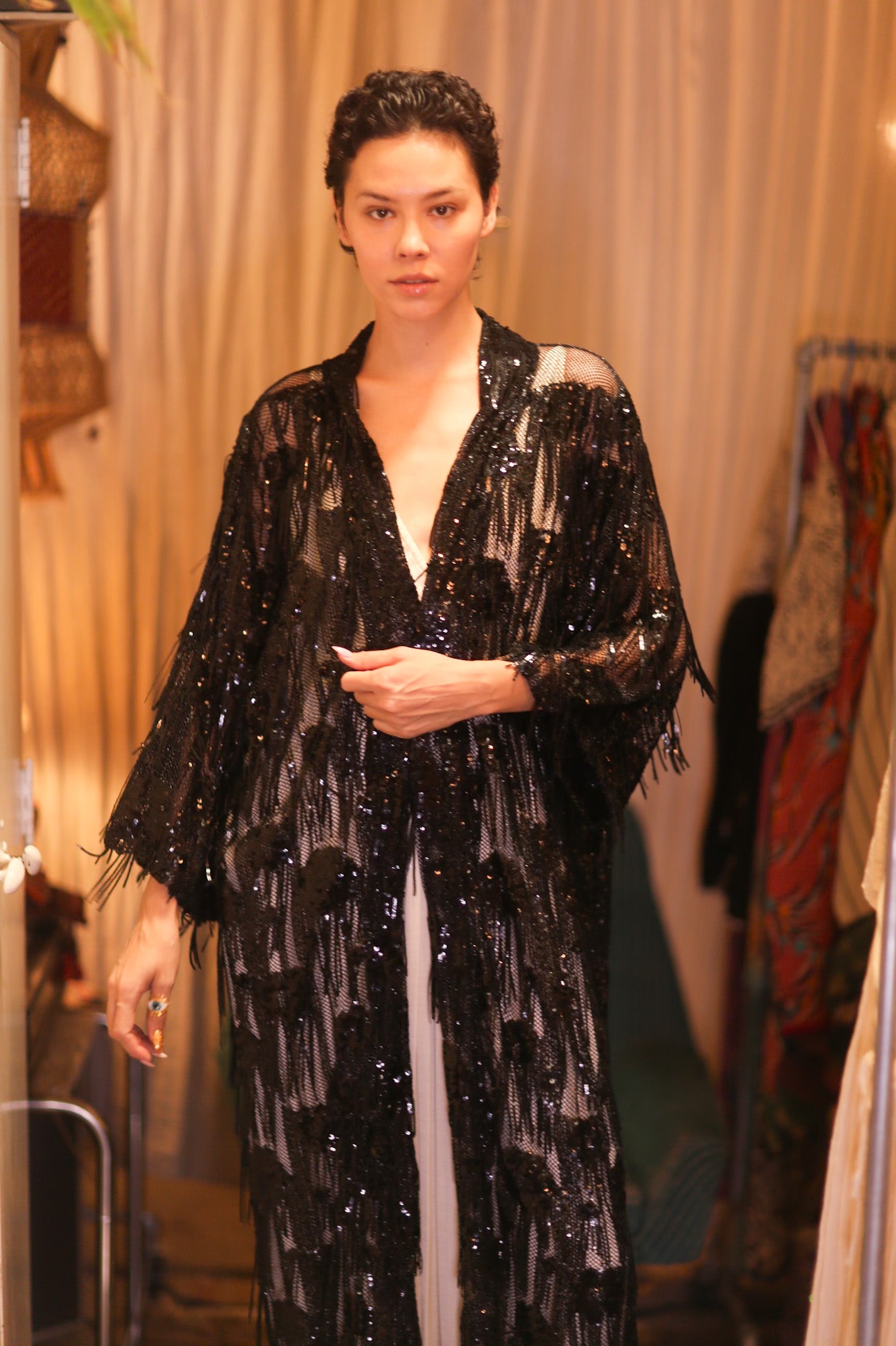 EMBROIDERED LONG FRINGE KIMONO MAHYUYA