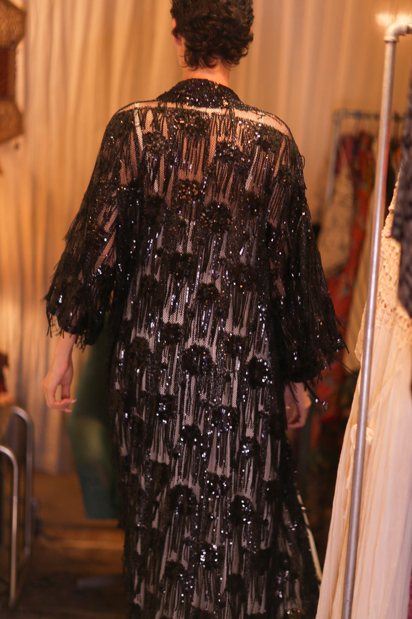 EMBROIDERED LONG FRINGE KIMONO MAHYUYA