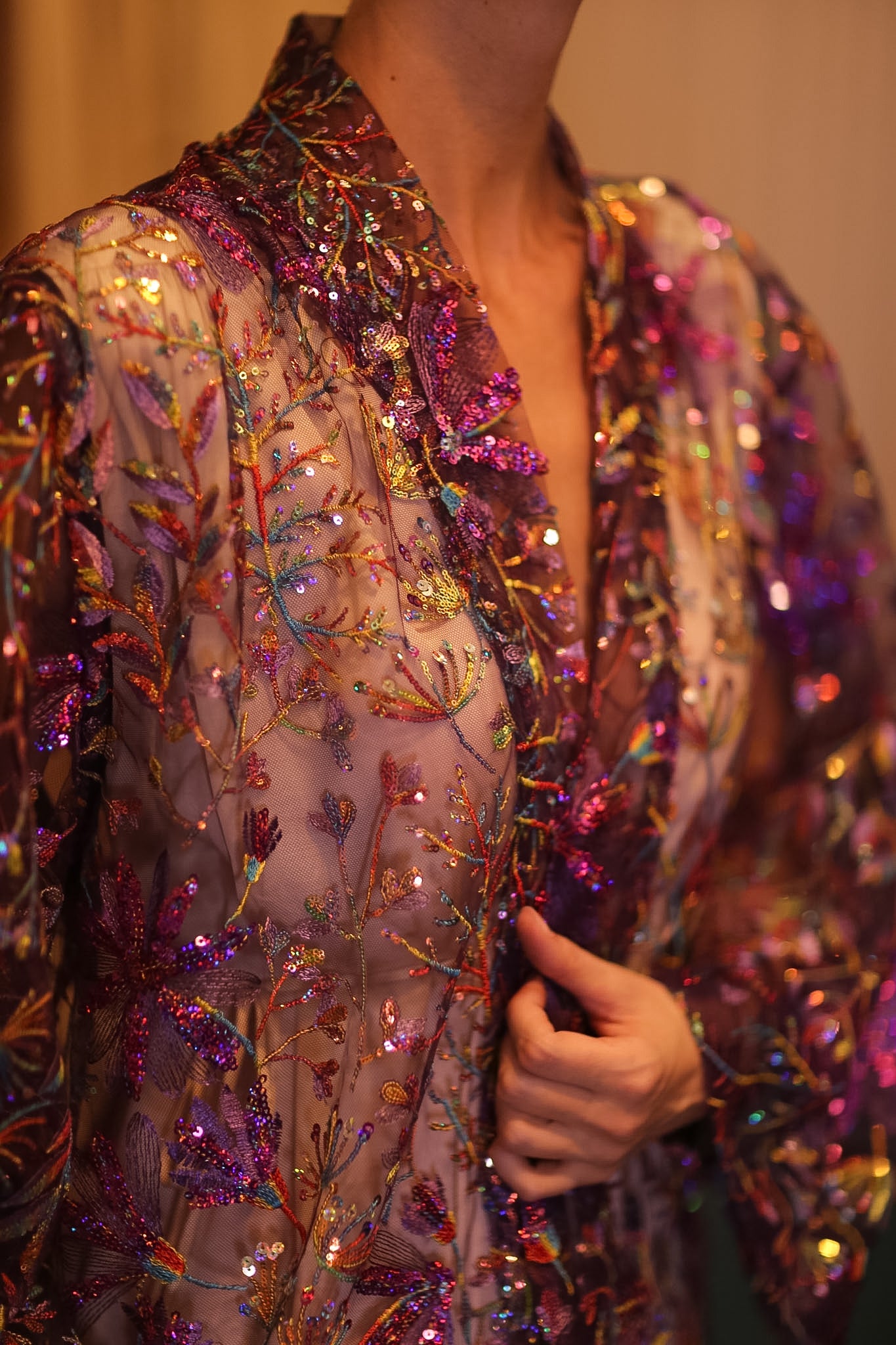 EMBROIDERED SHORT KIMONO PURPLE