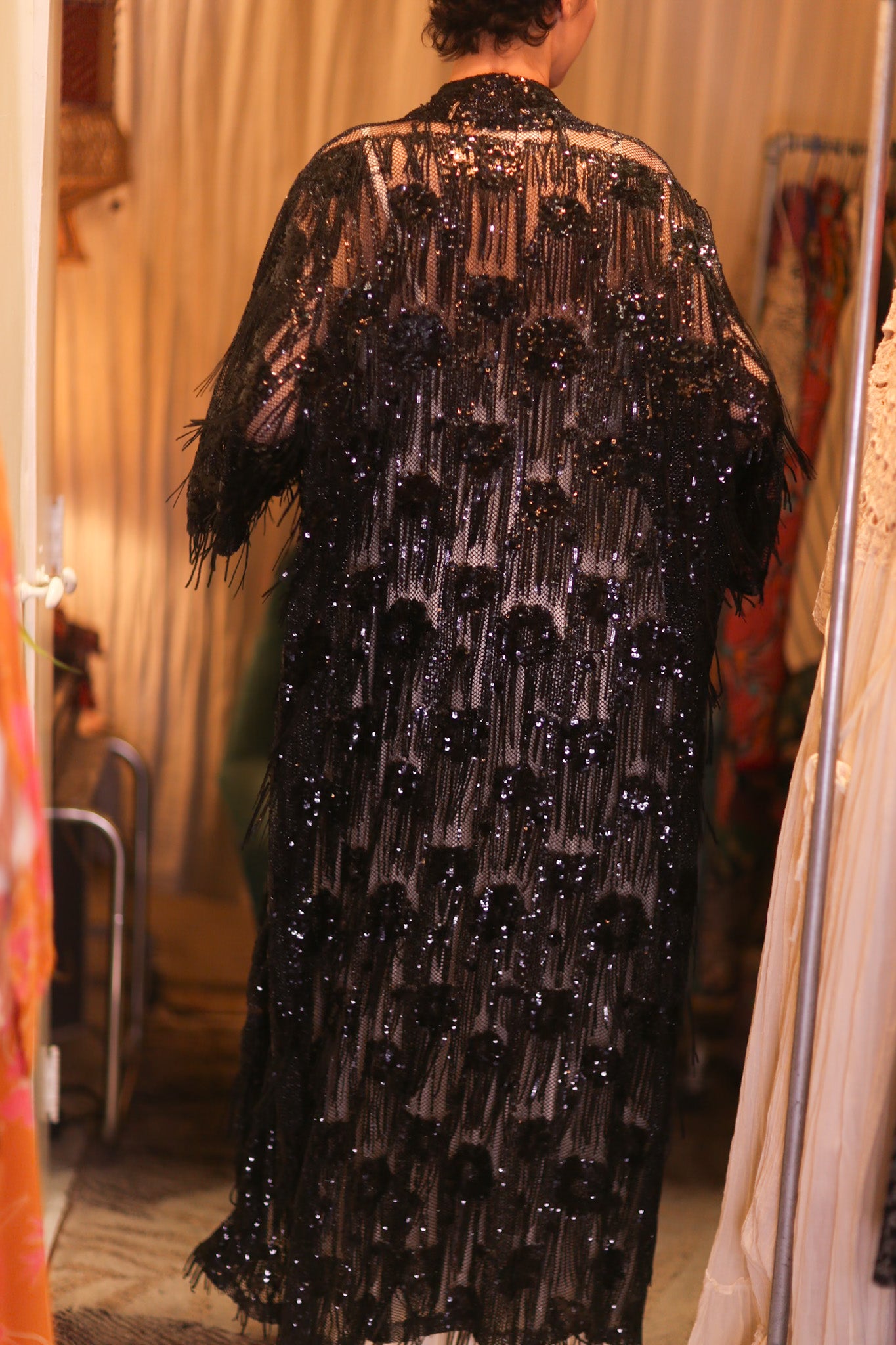 EMBROIDERED LONG FRINGE KIMONO MAHYUYA