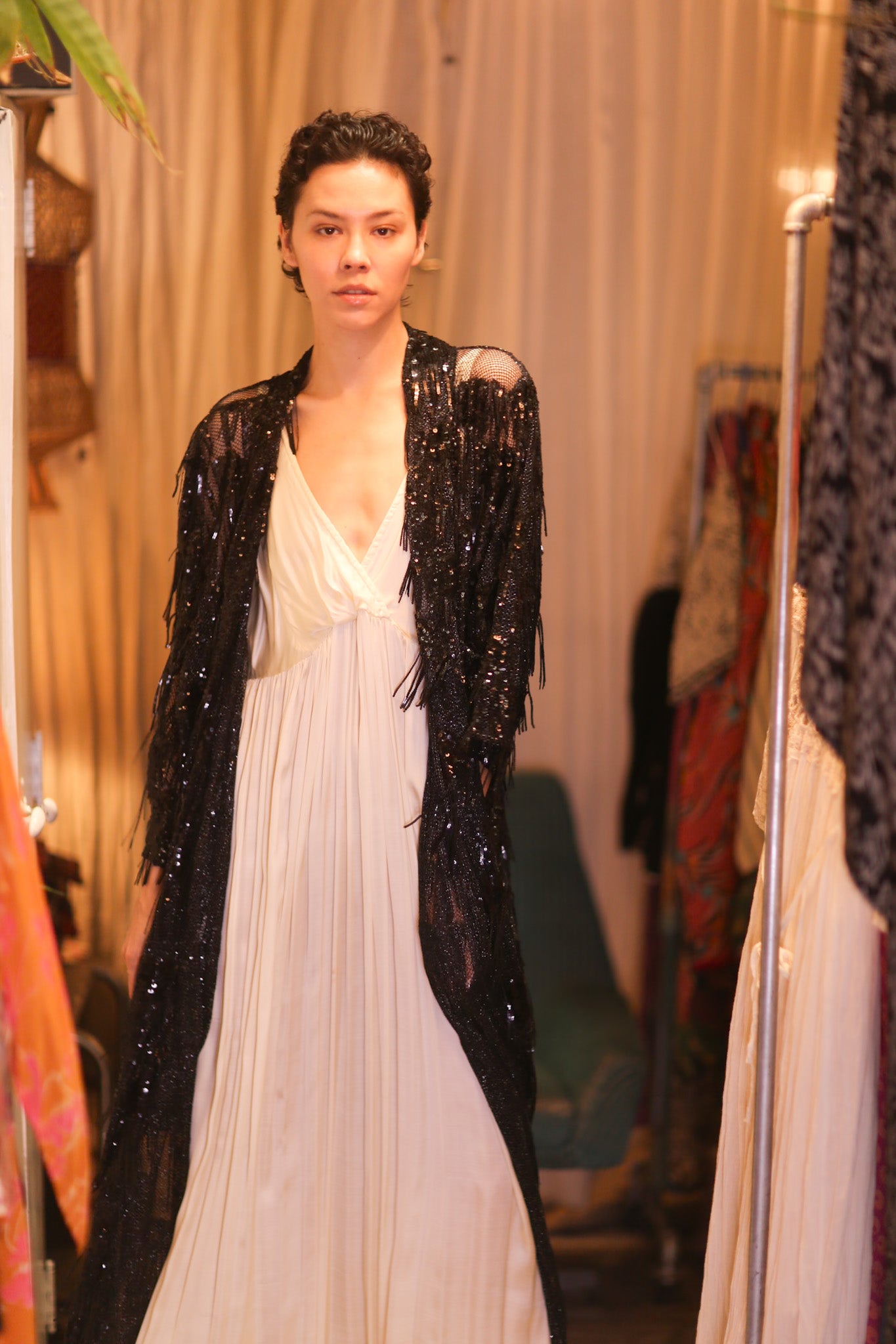 EMBROIDERED LONG FRINGE KIMONO MAHYUYA