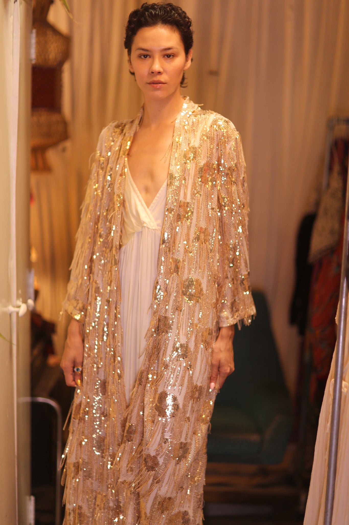 EMBROIDERED LONG FRINGE KIMONO GOLDEN
