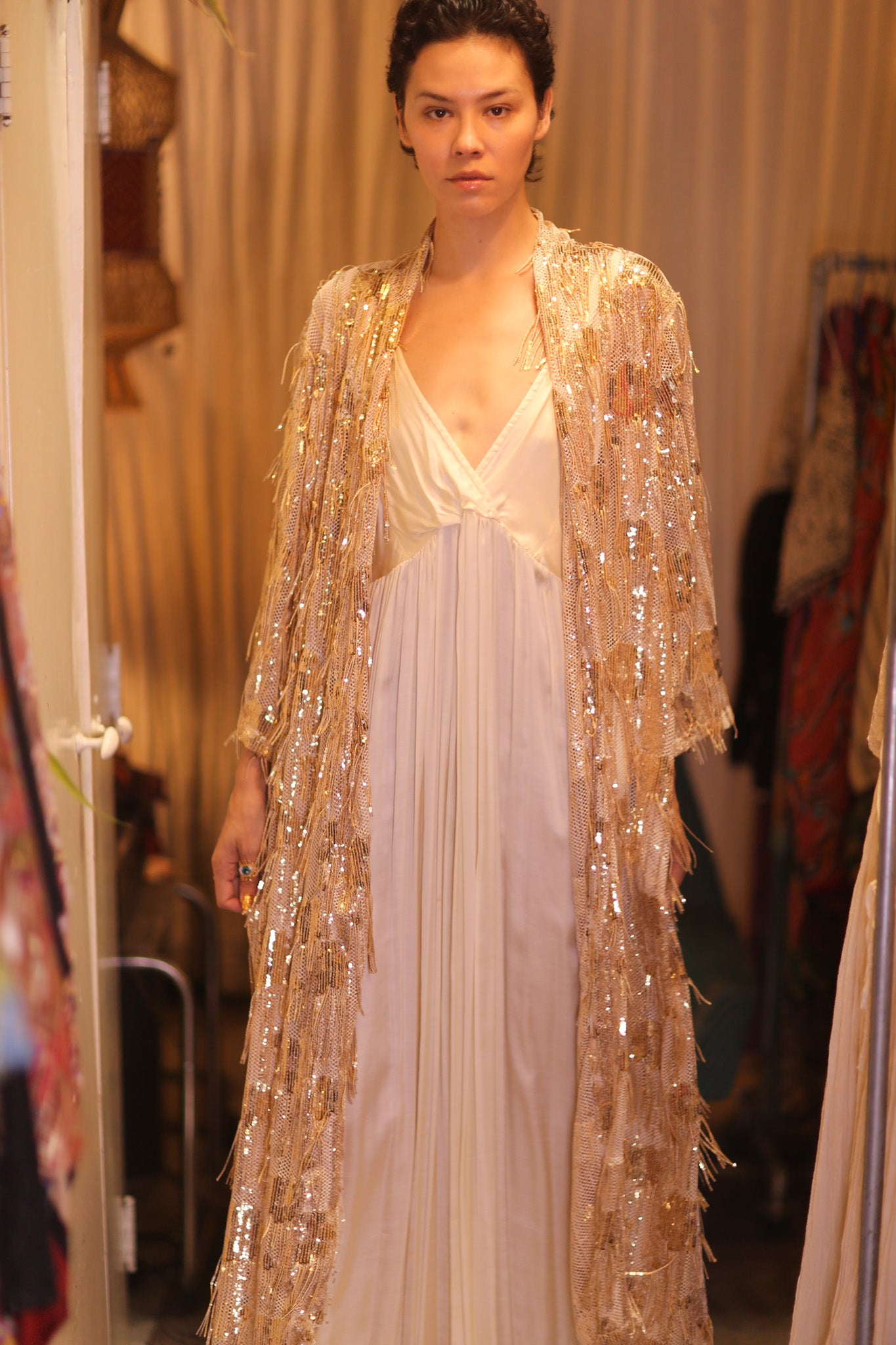 EMBROIDERED LONG FRINGE KIMONO GOLDEN