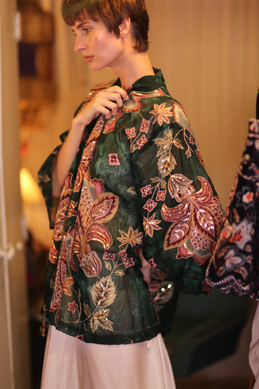 EMBROIDERED SILK SHORT KIMONO VERDELLE