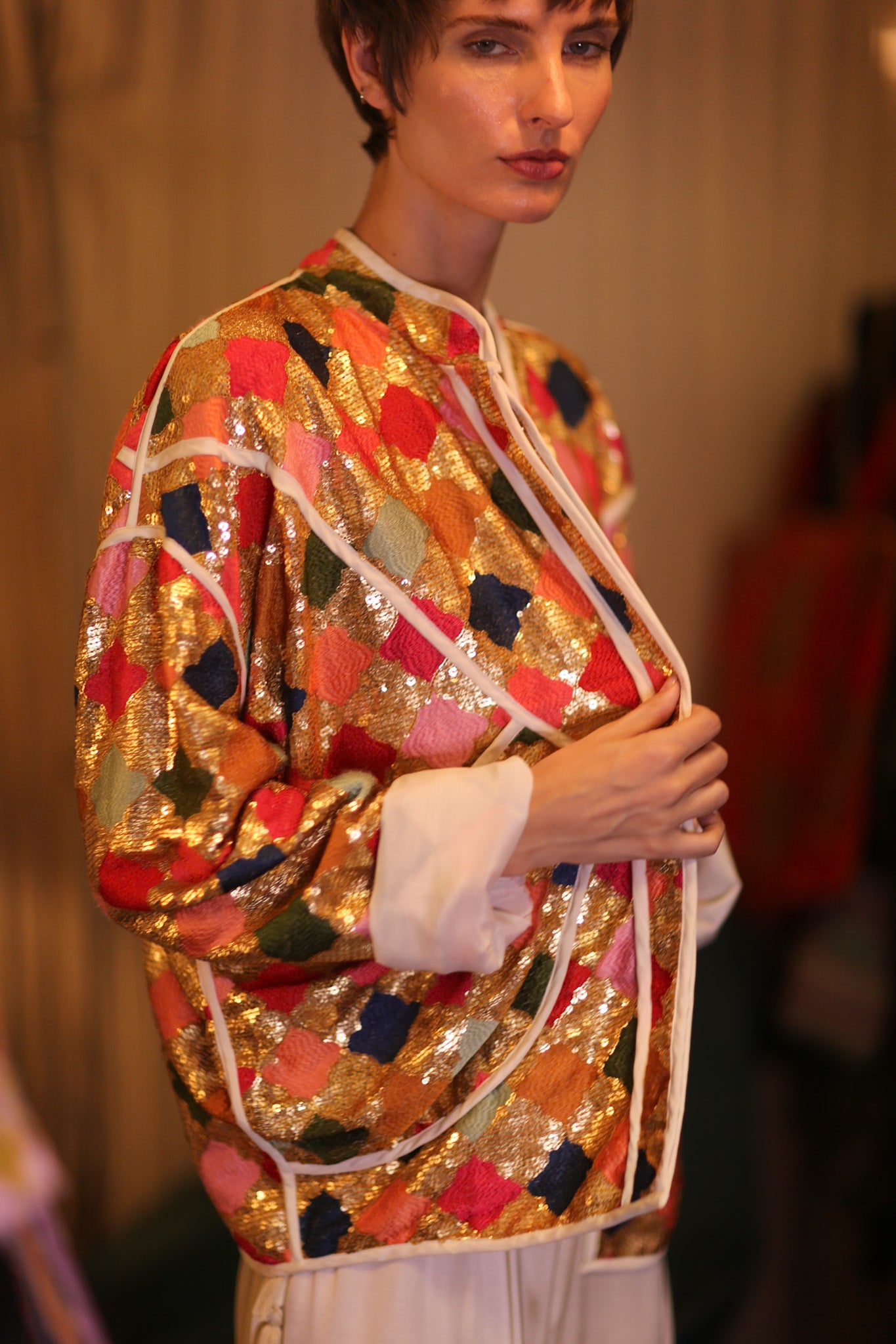 EMBROIDERED SILK JACKET ROYALE