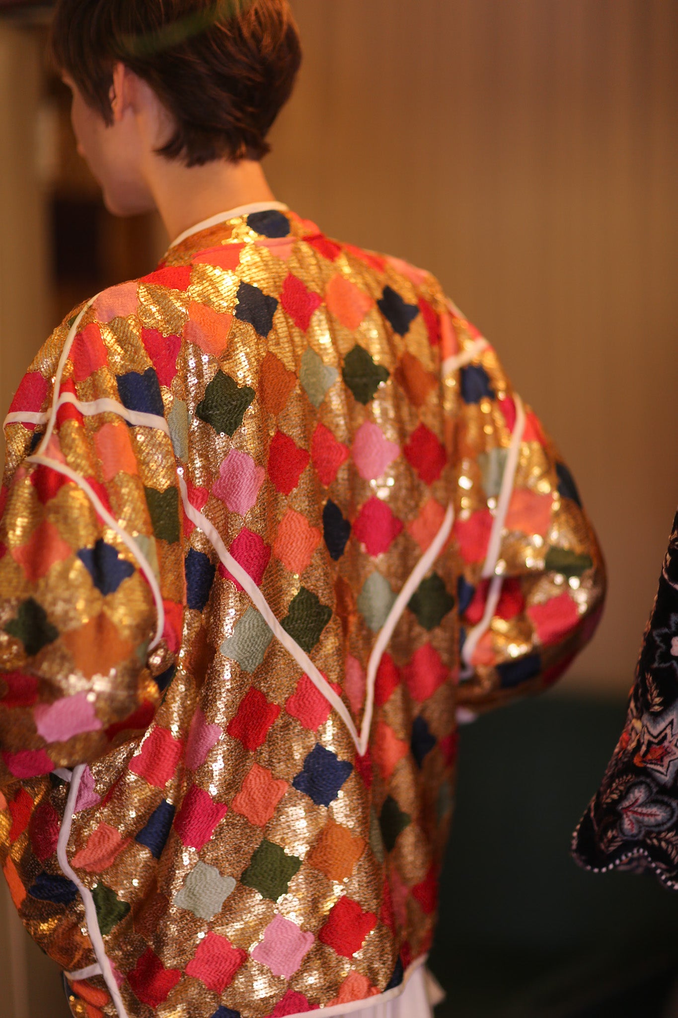 EMBROIDERED SILK JACKET ROYALE