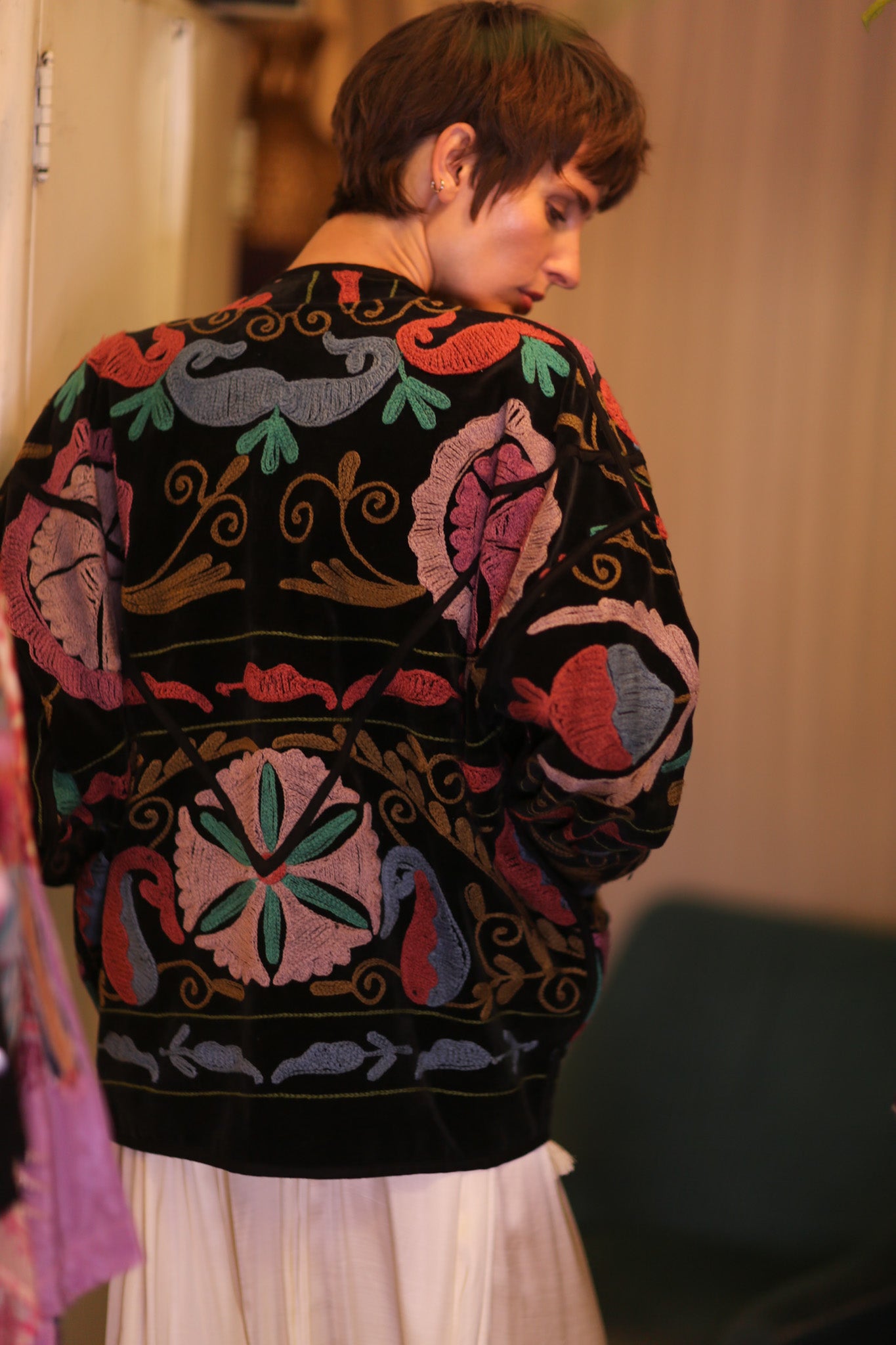 EMBROIDERED VELVET JACKET VIVID