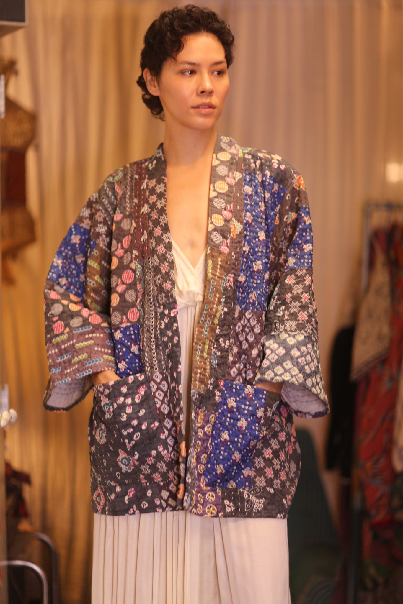 PATCHWORK PATTERN KANTHA SHORT KIMONO NAYVI