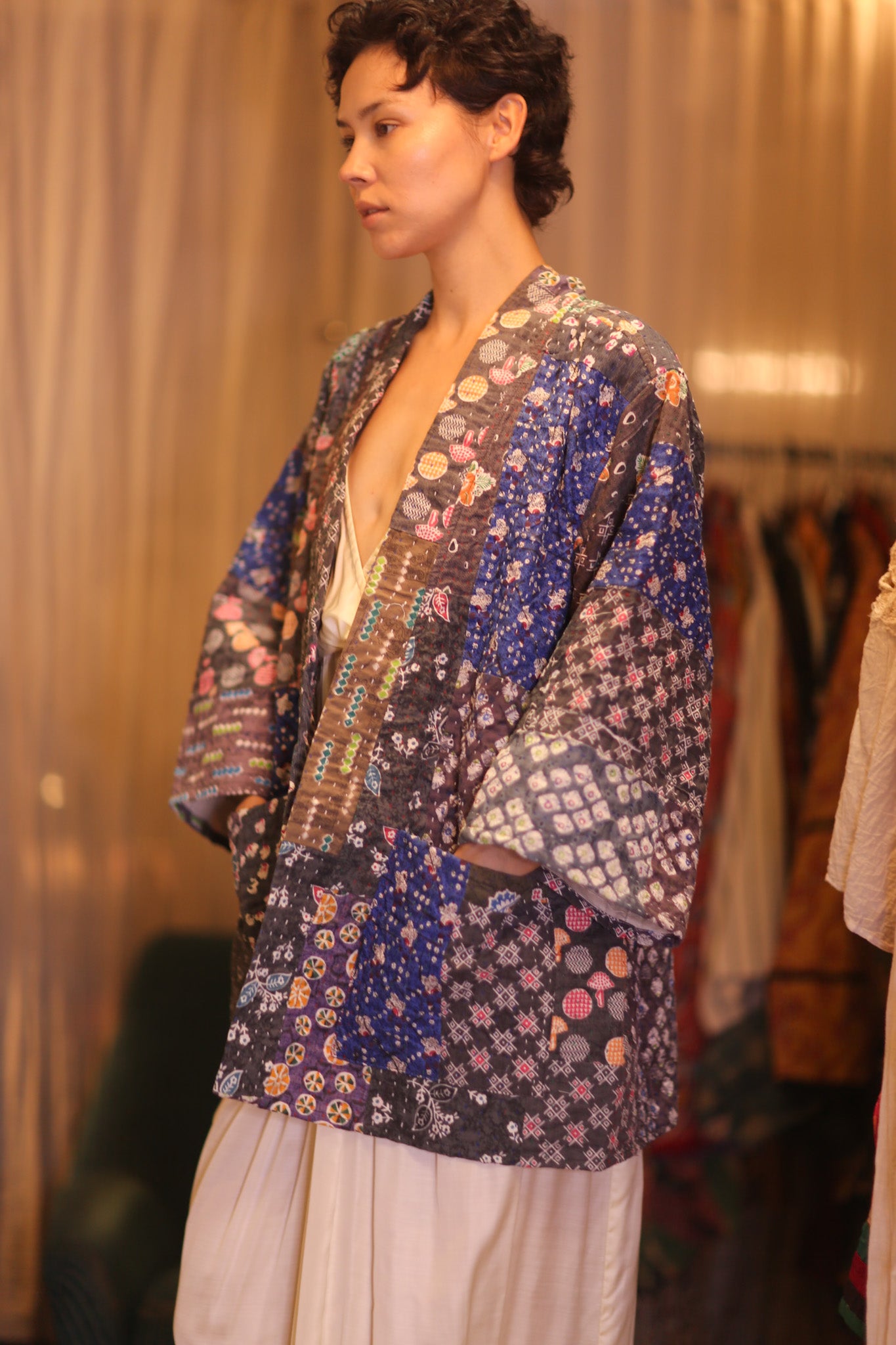 PATCHWORK PATTERN KANTHA SHORT KIMONO NAYVI