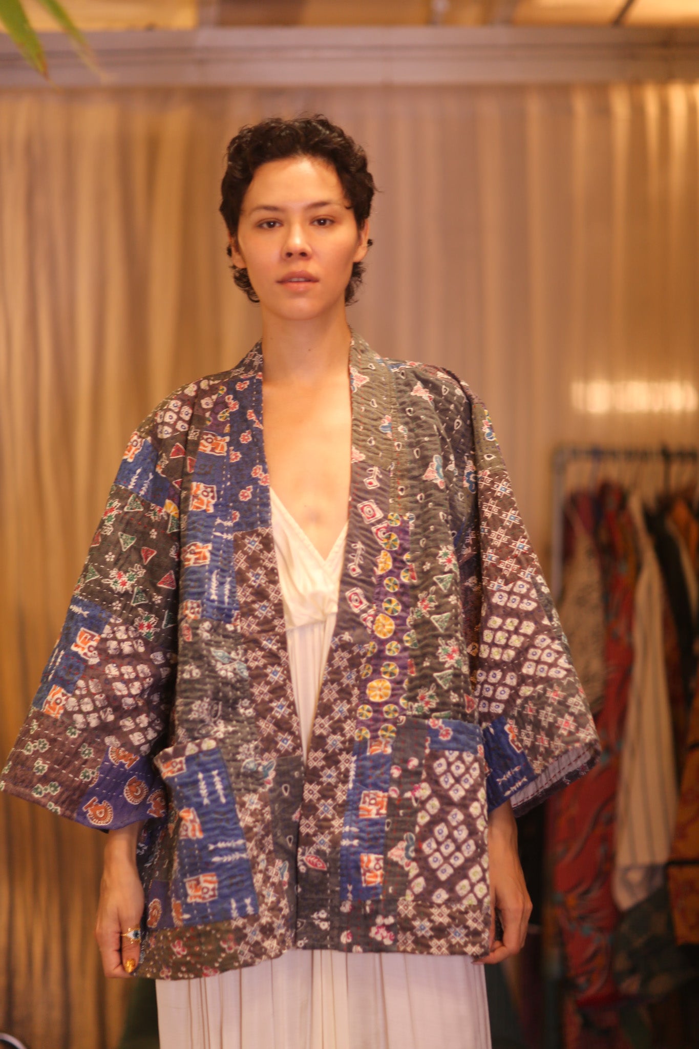 PATCHWORK PATTERN KANTHA SHORT KIMONO MEEPHYO