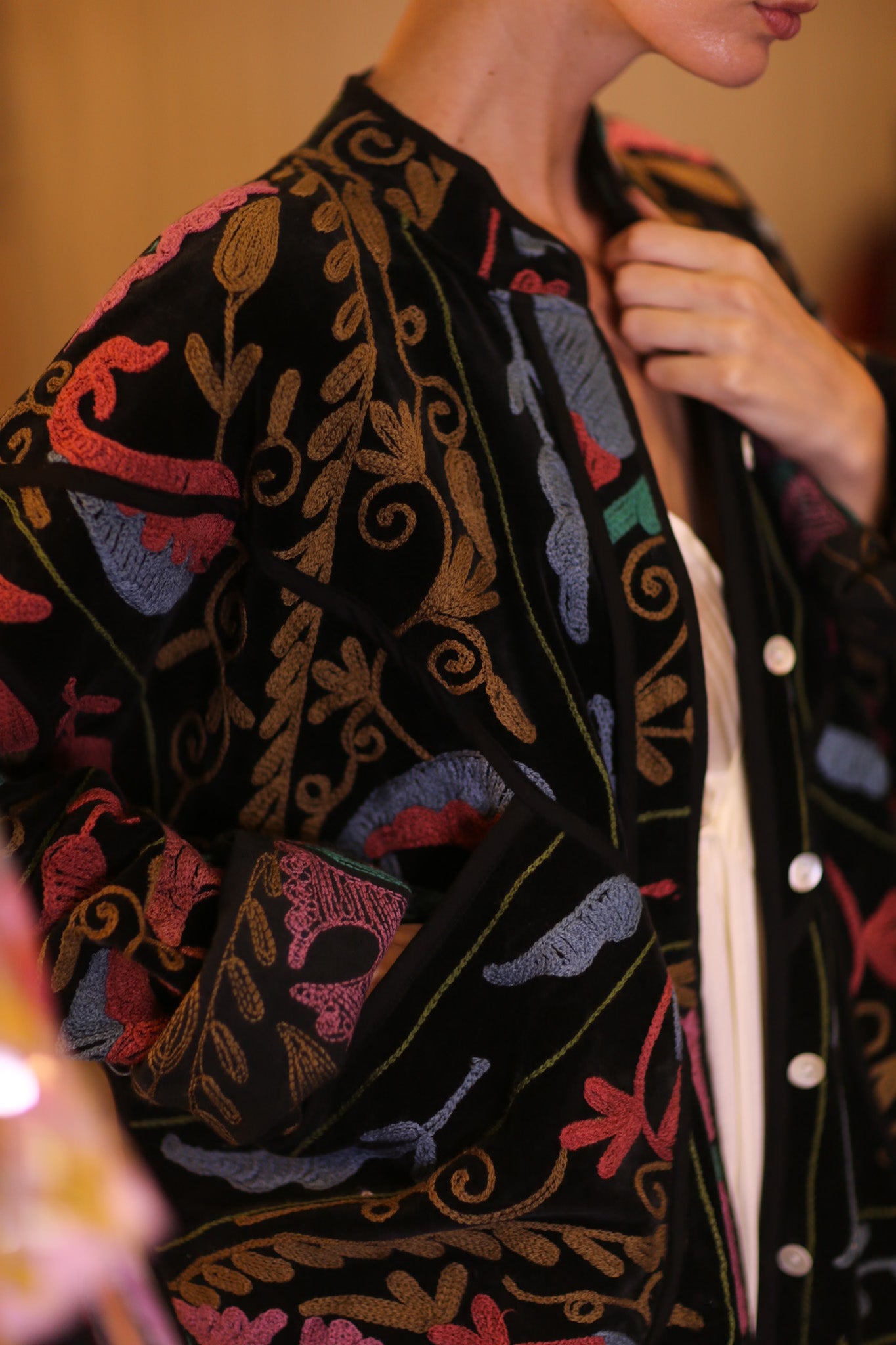 EMBROIDERED VELVET JACKET VIVID