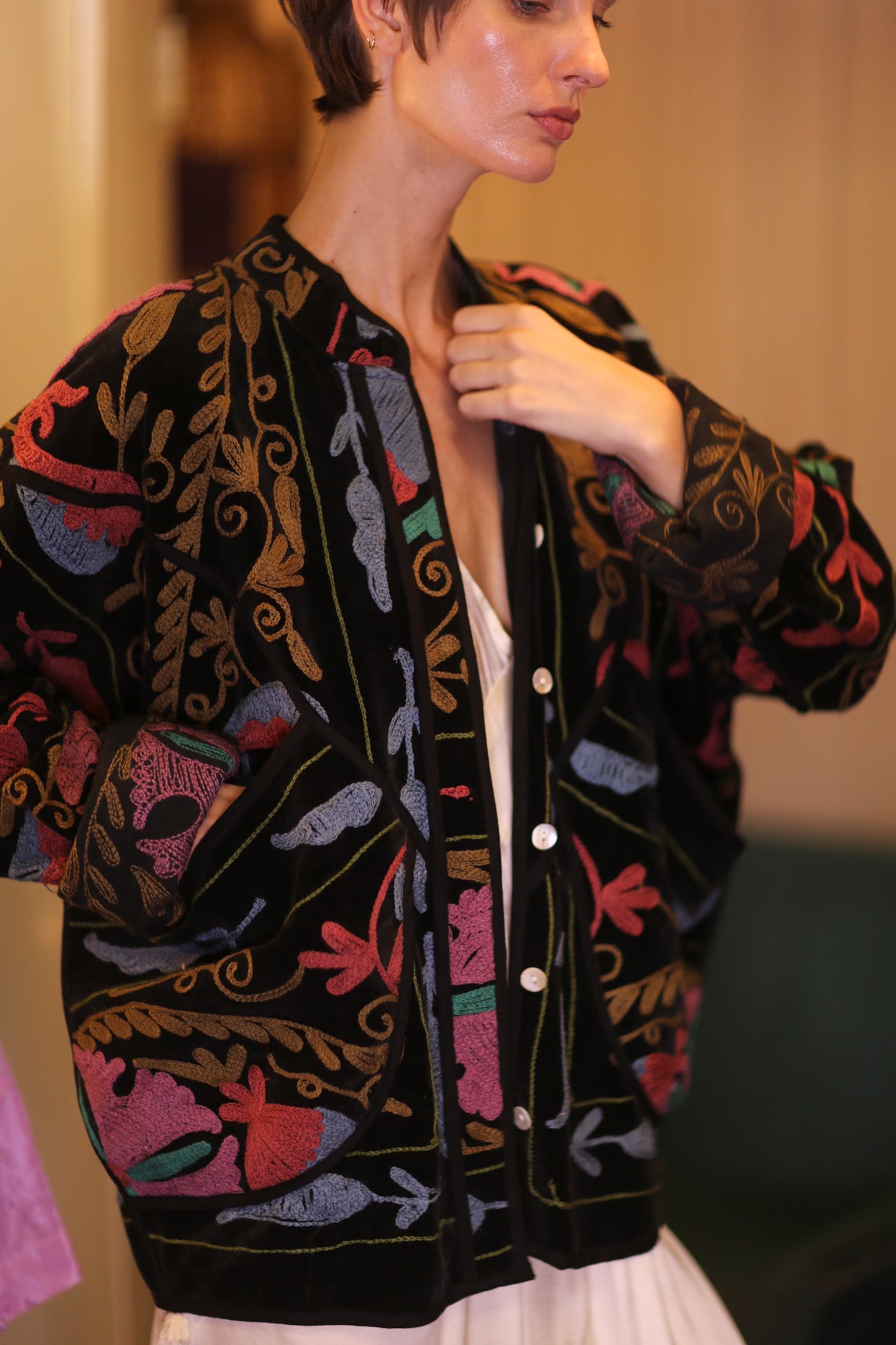 EMBROIDERED VELVET JACKET VIVID