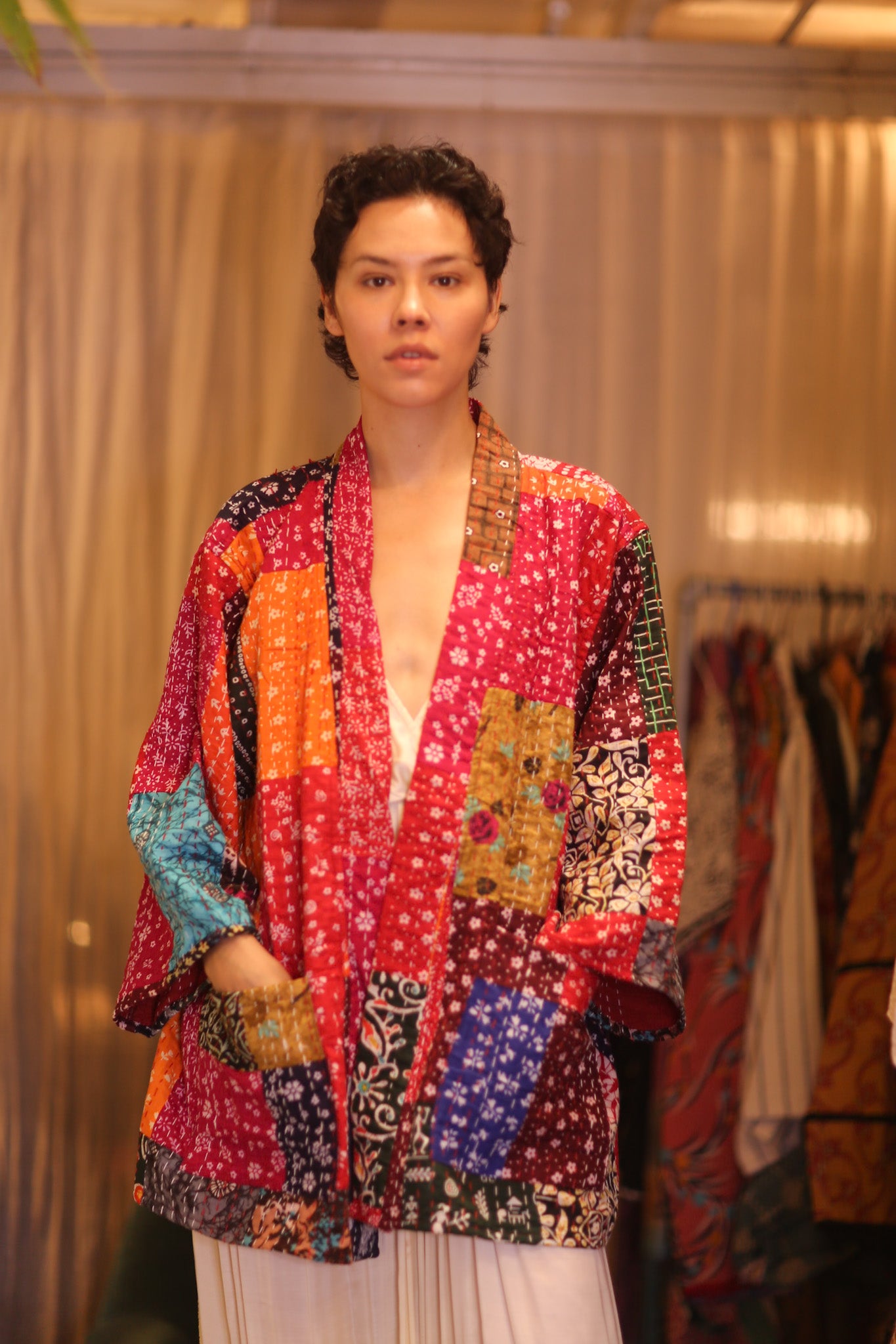 PATCHWORK PATTERN KANTHA SHORT KIMONO DARHAN