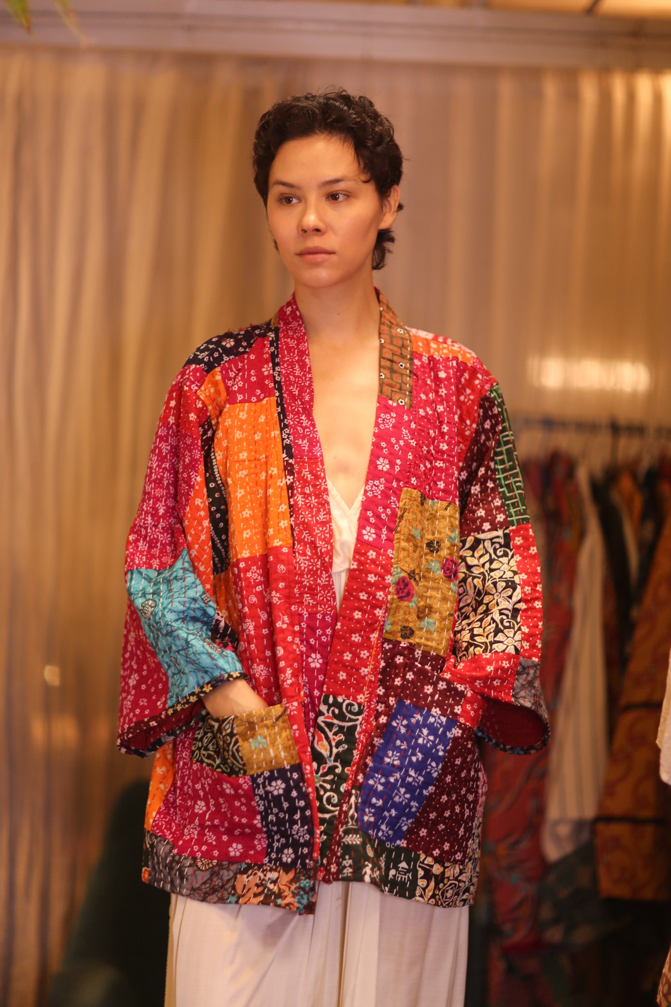 PATCHWORK PATTERN KANTHA SHORT KIMONO DARHAN