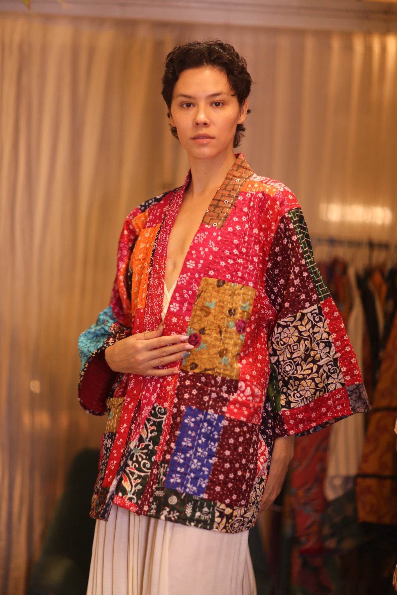 PATCHWORK PATTERN KANTHA SHORT KIMONO DARHAN
