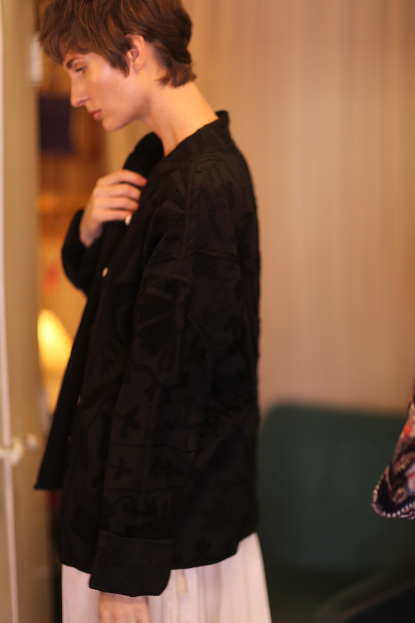 EMBROIDERED PREMIUM COTTON JACKET MIDIL