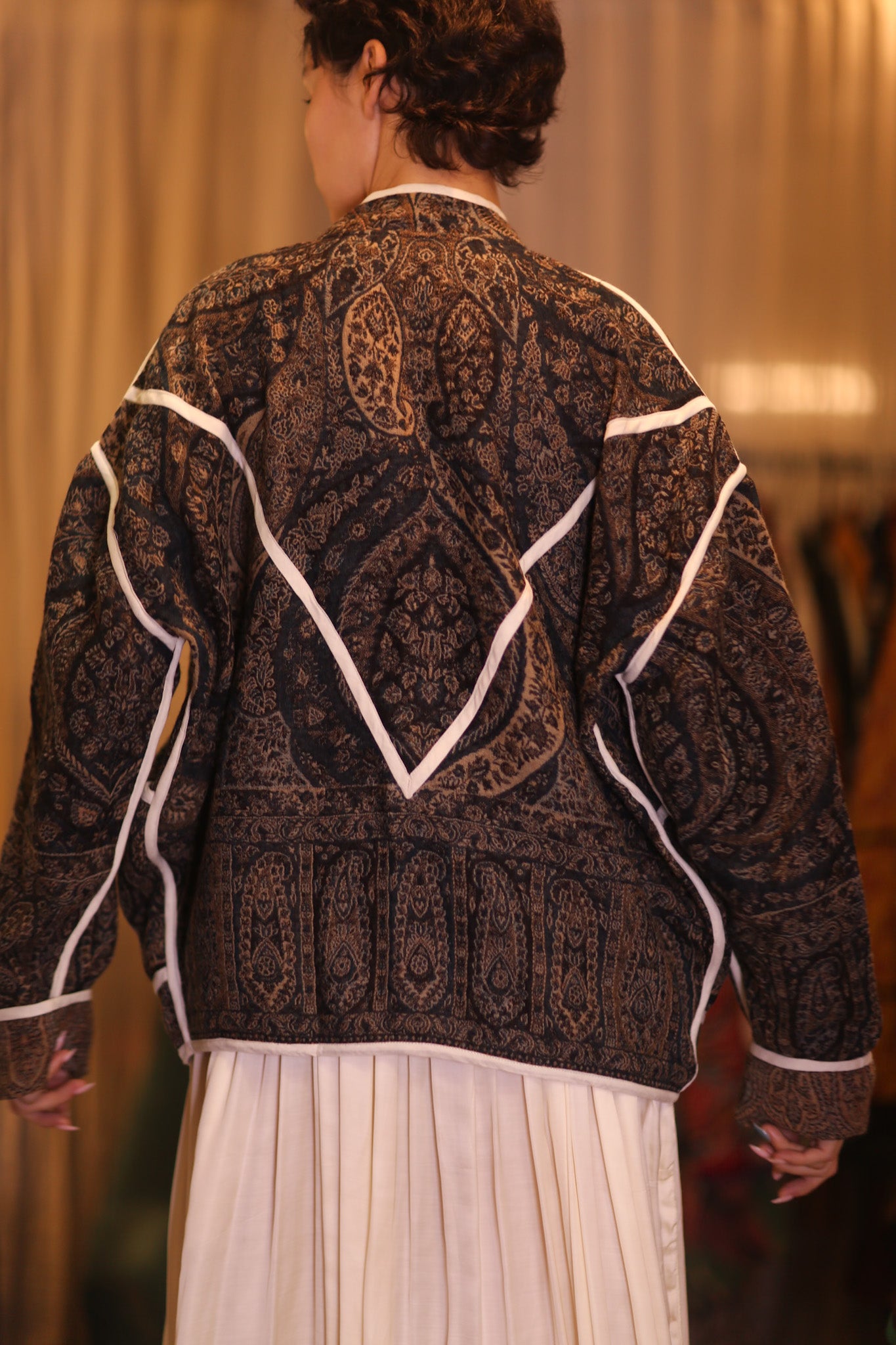 JACKET PATTERN EMBROIDERED SHAWL COTTON WOOL JUNO