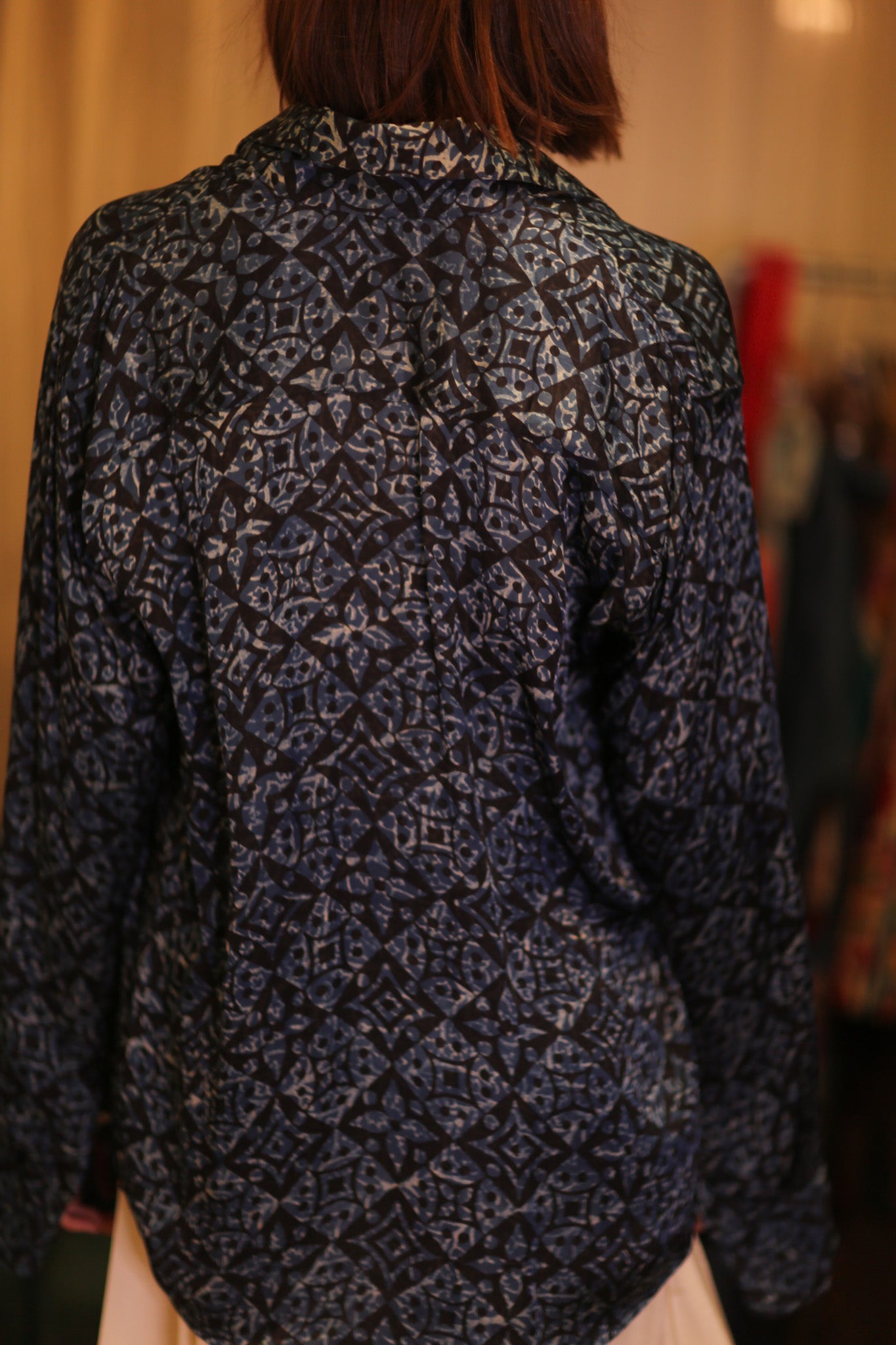 SILK BOYFRIEND SHIRT BILLIE HLAING
