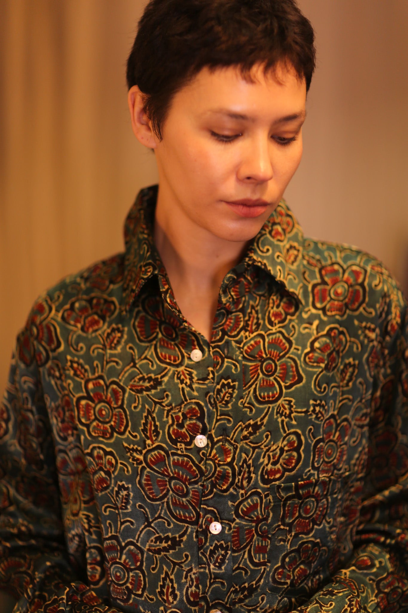 SILK BOYFRIEND SHIRT BILLIE HTOO