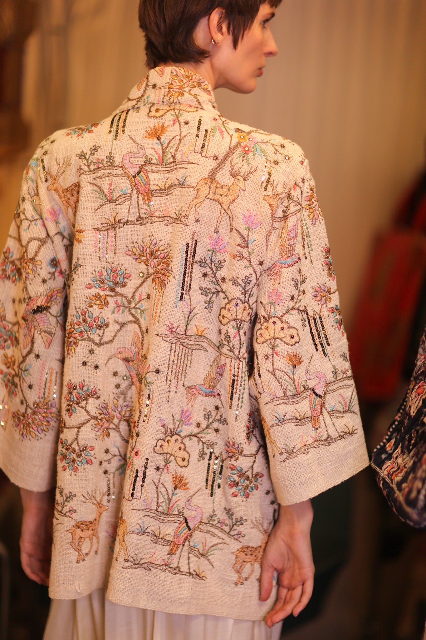 EMBROIDERED COTTON SHORT KIMONO DREAMWORLD