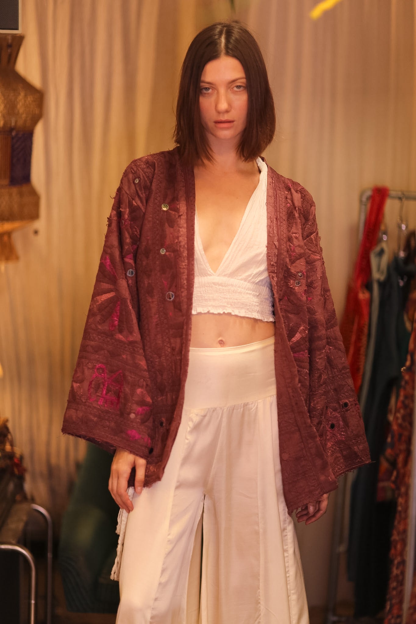 VINTAGE ANTIQUE FABRIC SHORT KIMONO PADAMYA