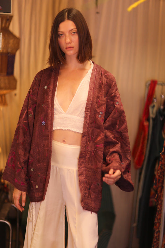 VINTAGE ANTIQUE FABRIC SHORT KIMONO PADAMYA