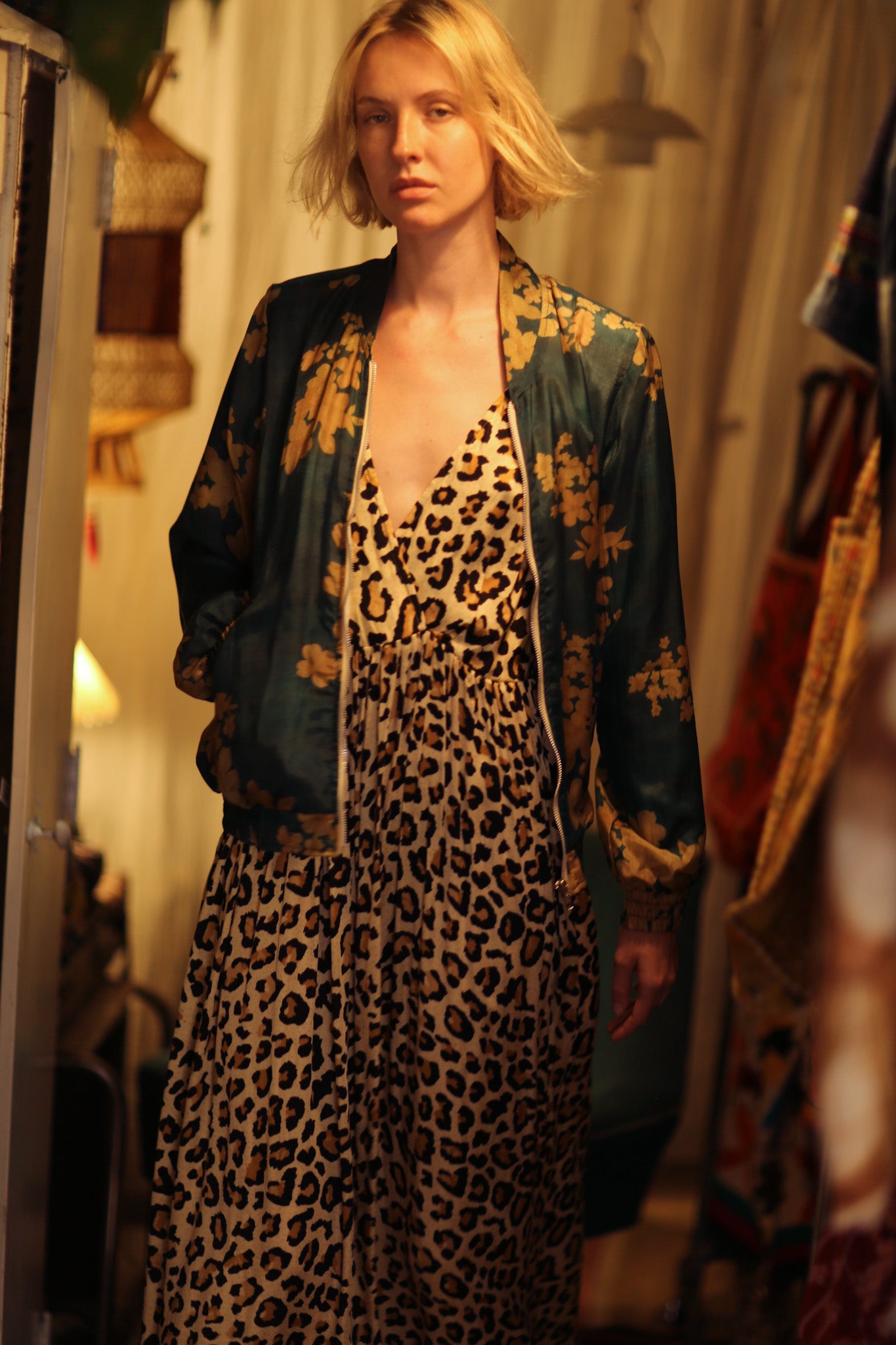 ANCHA SILK BOMBER JACKET GOLDEN BOUQUET