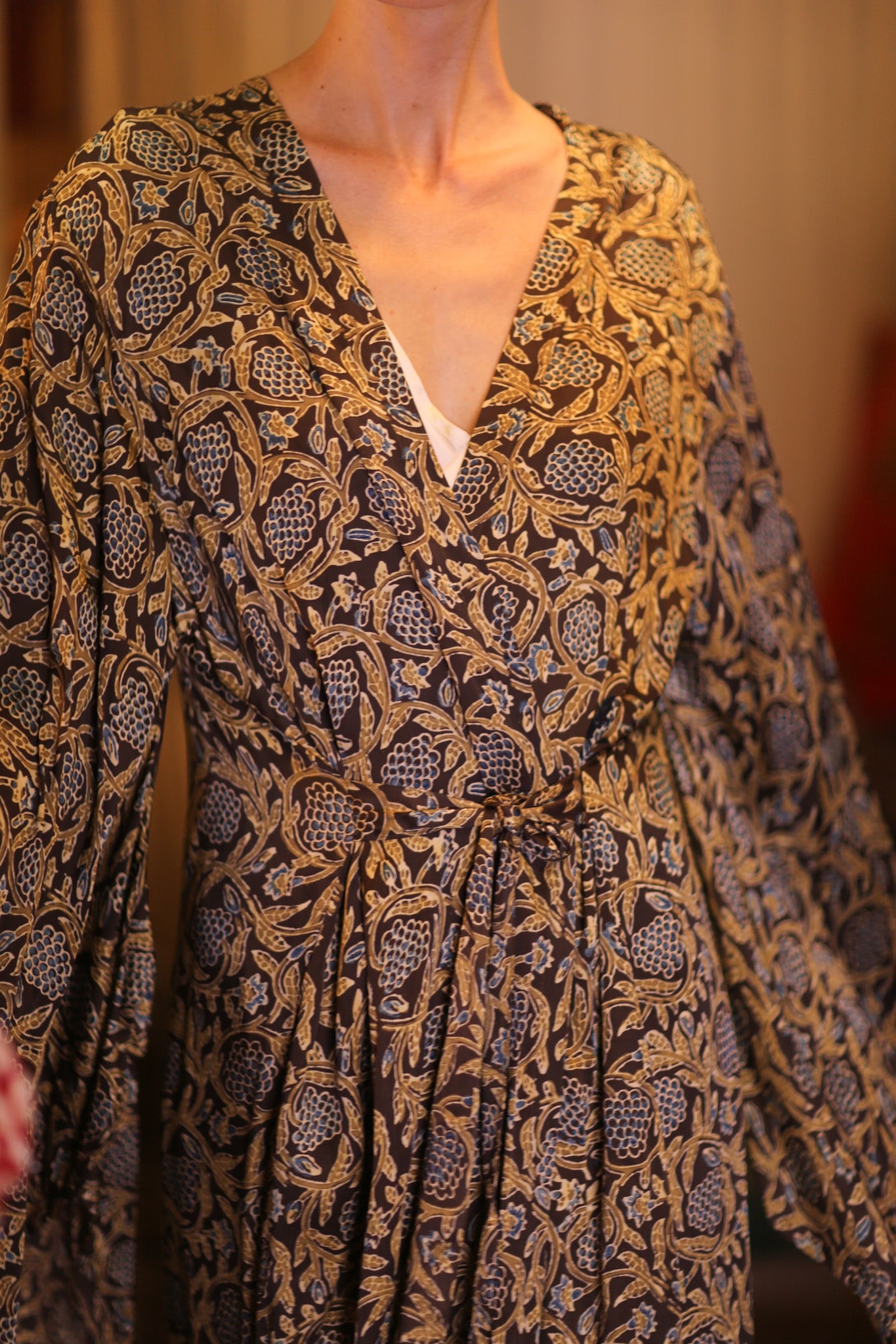 WING KIMONO PINA HYDRANGEA